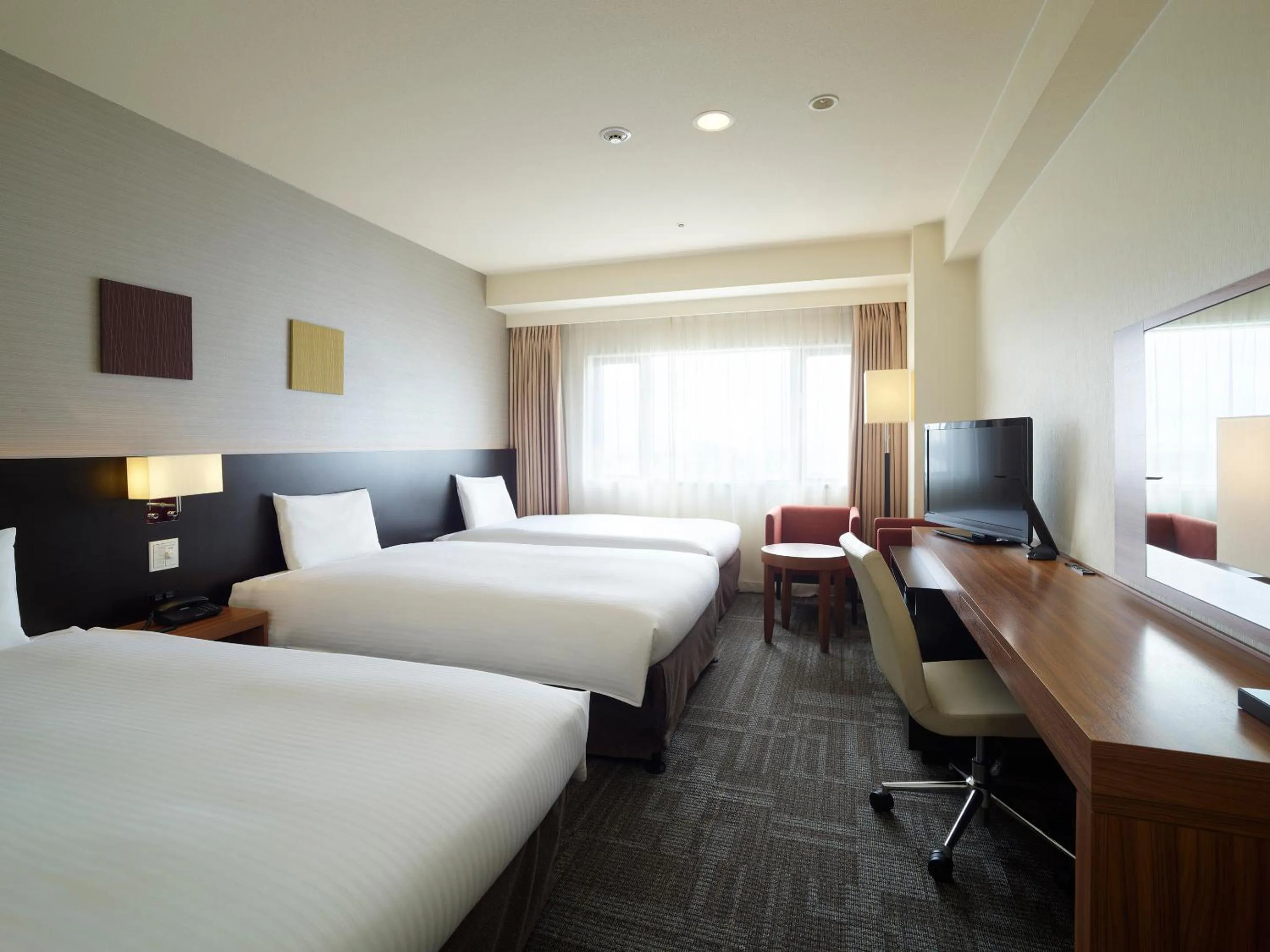 Photo of the whole room in Mitsui Garden Hotel Chiba