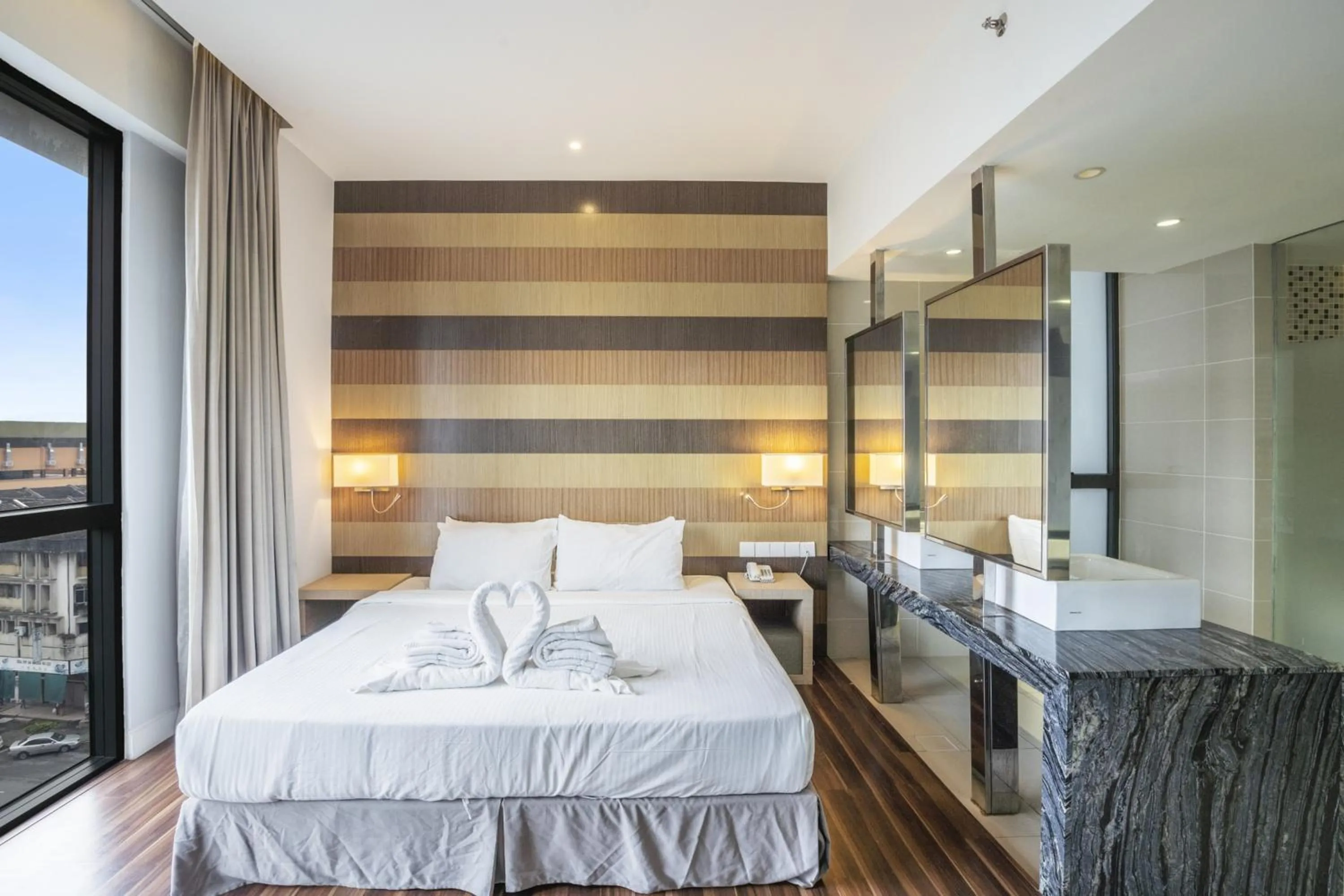 Bed in Greystone D' Majestic Place