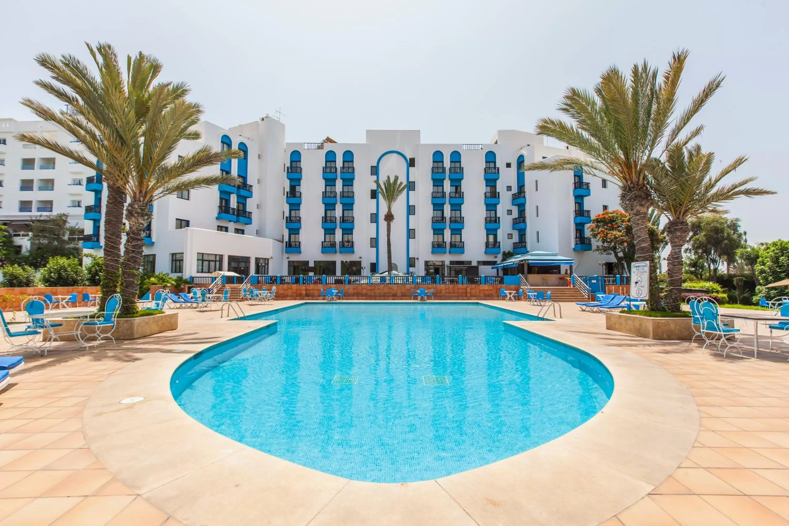 Swimming pool in Oasis Hotel & Spa