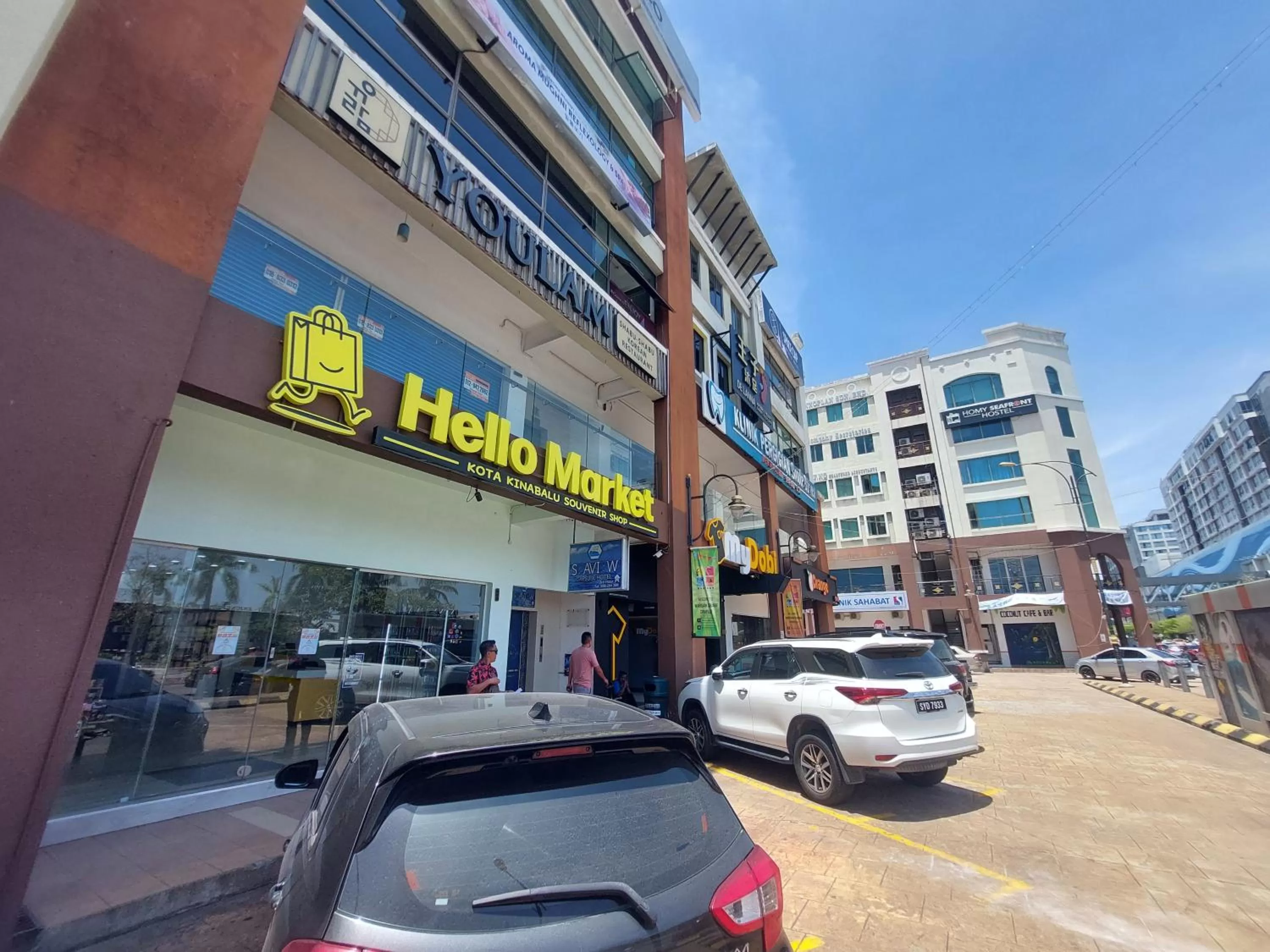 Property building in Celyn City Hotel