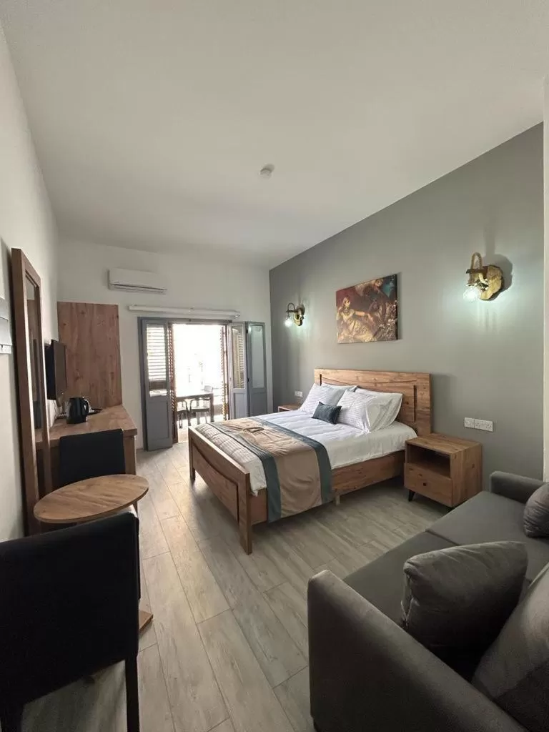 Royal Goddess Guest House, Walled City