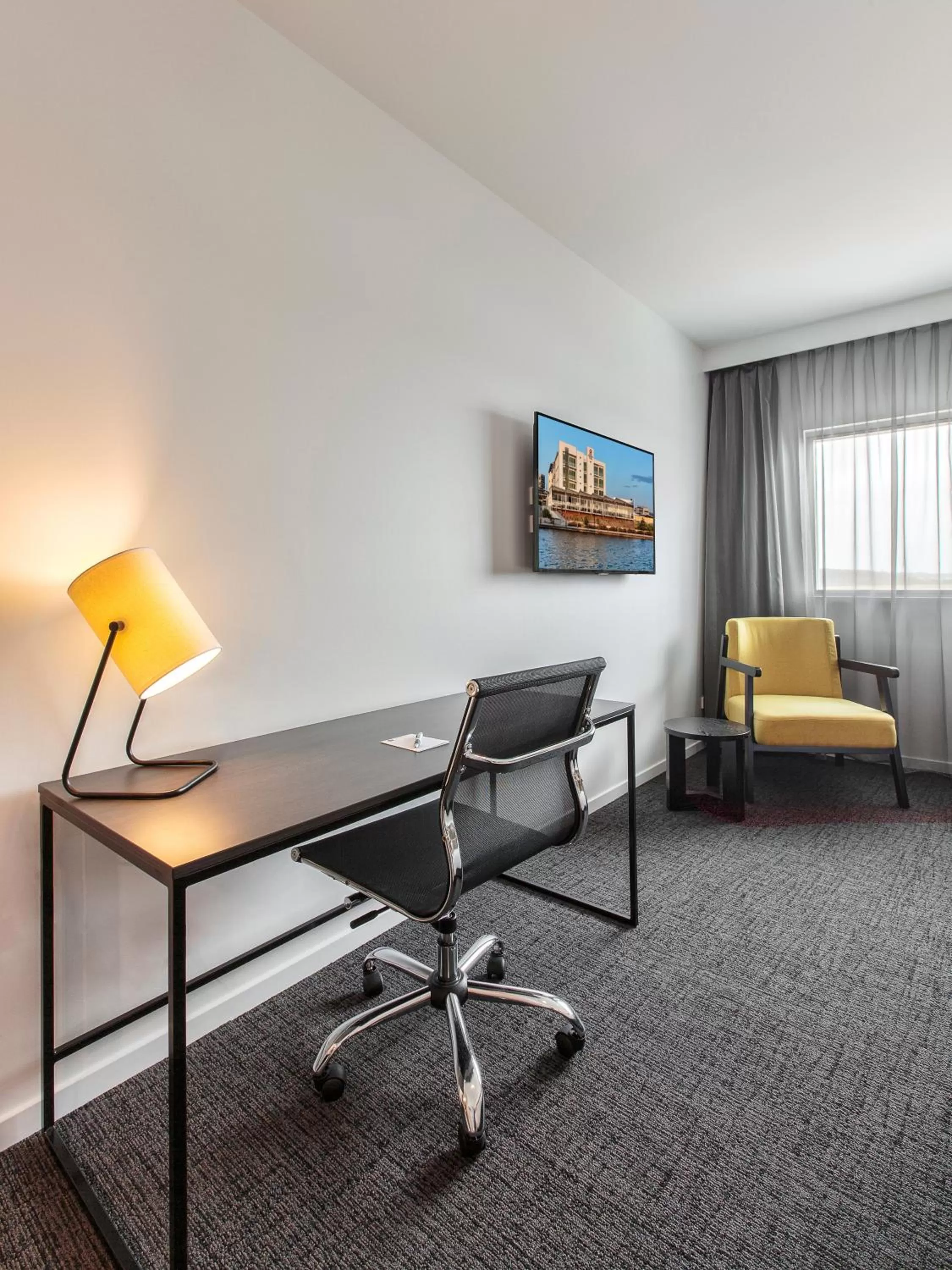 Seating area in Mercure Sunshine Coast Kawana Waters