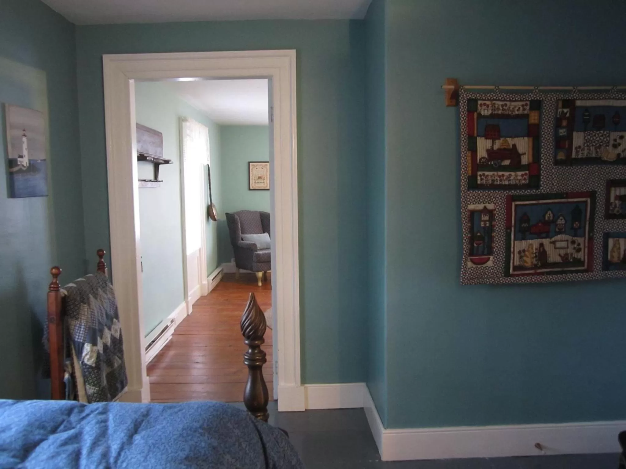 Photo of the whole room in Grand Oak Manor Bed and Breakfast