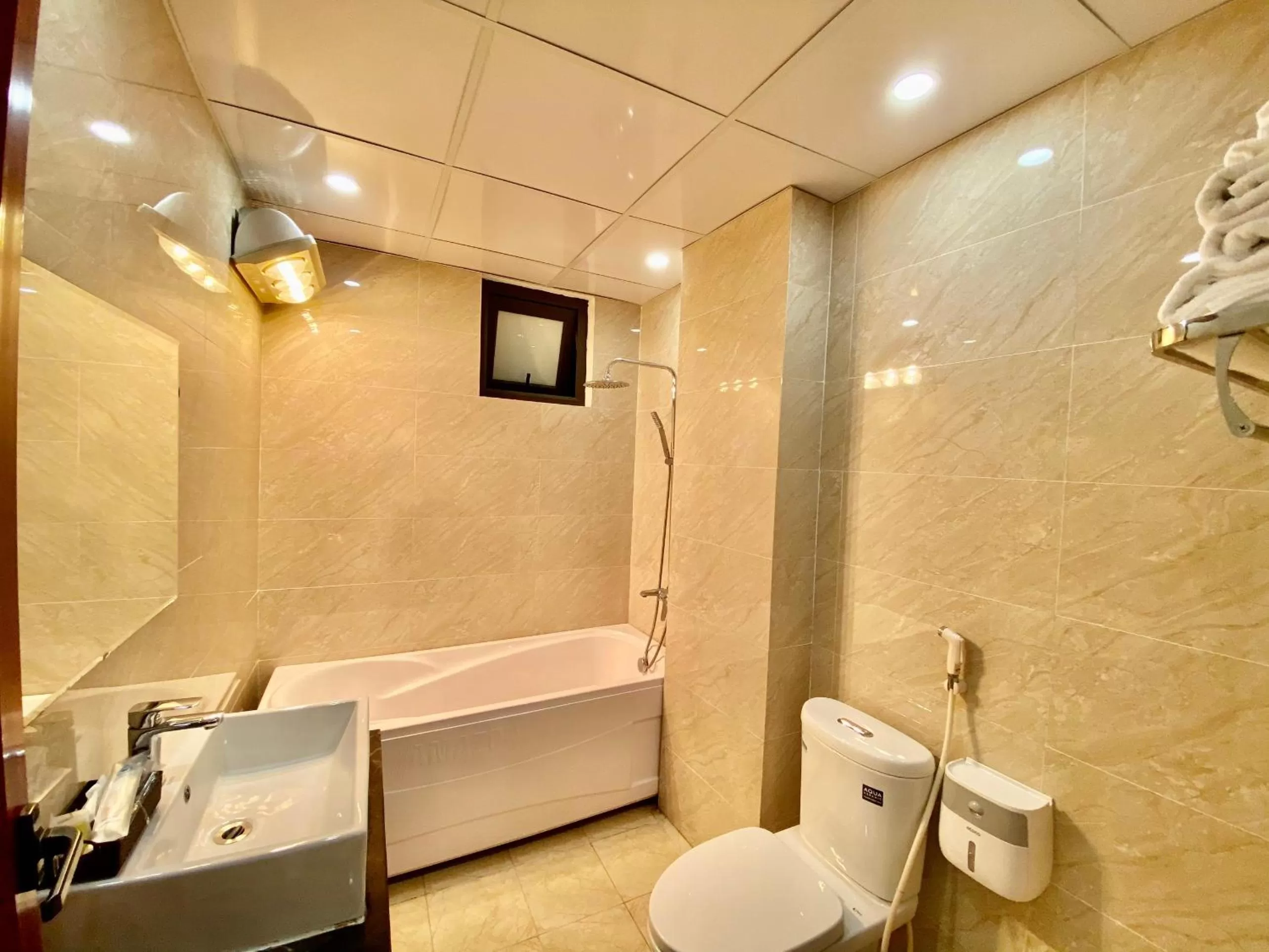 Toilet in O Zoli Home