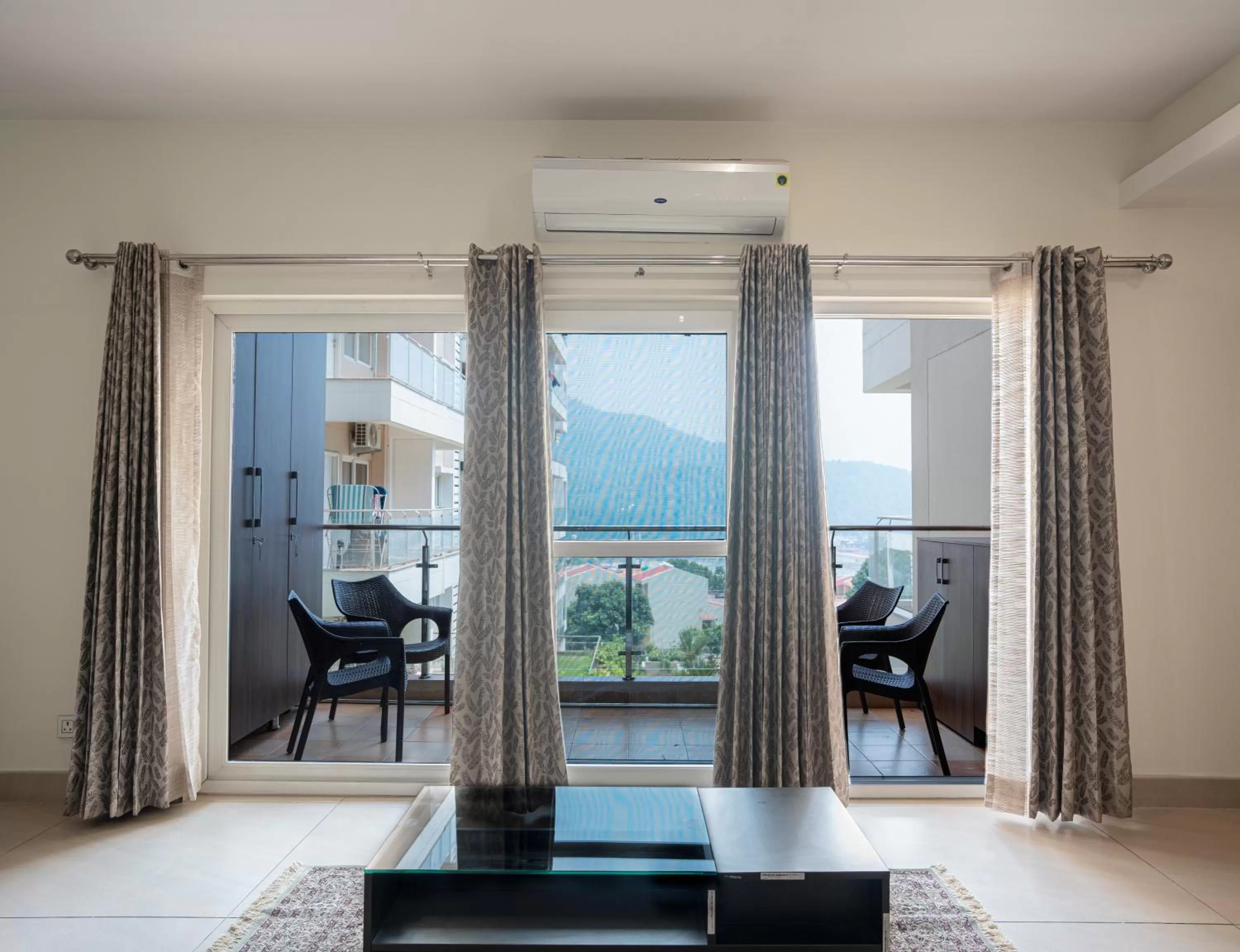 Seating area in Golden Healing Journeys Homestay