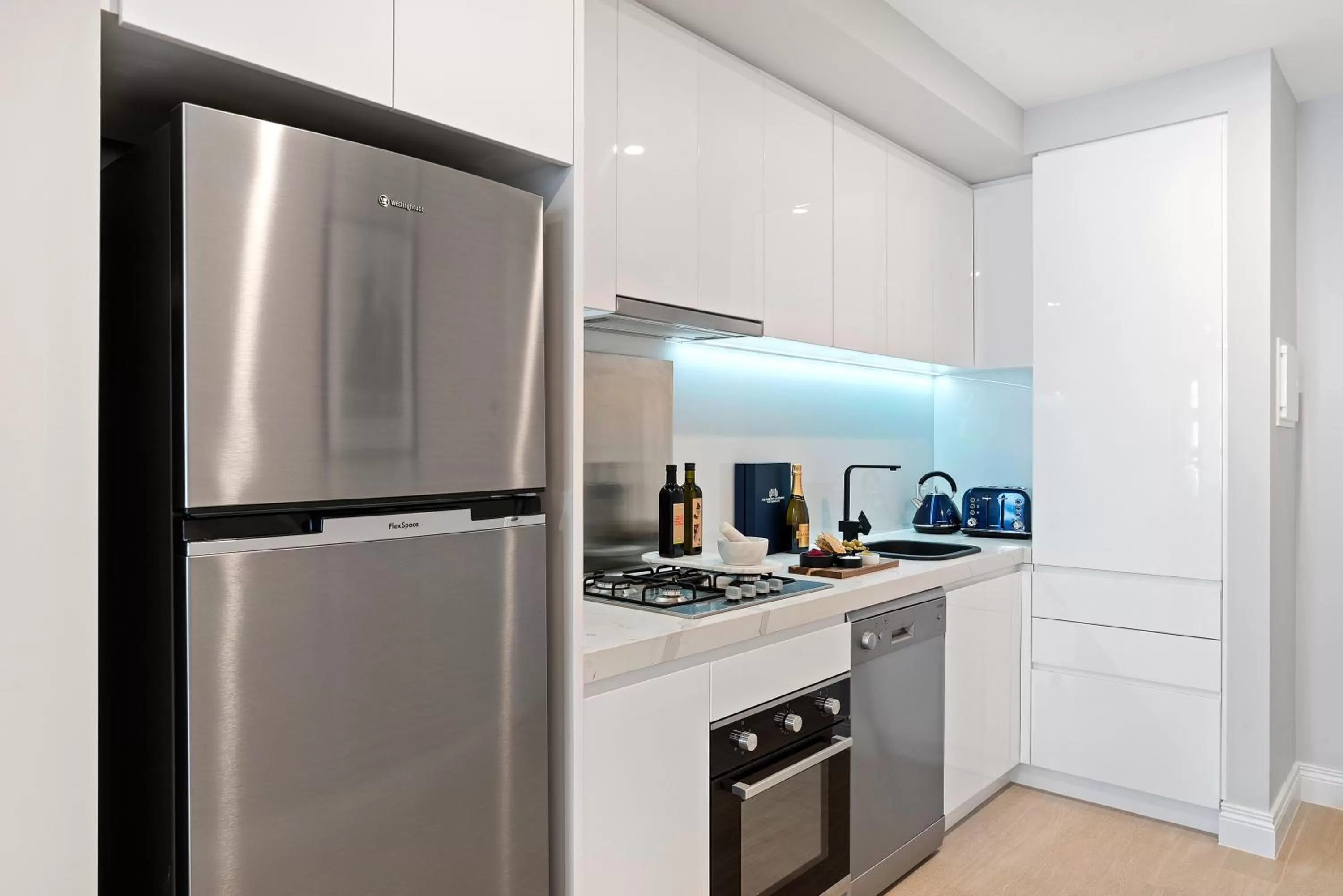 Kitchen or kitchenette in The Hamptons Apartments - Port Melbourne