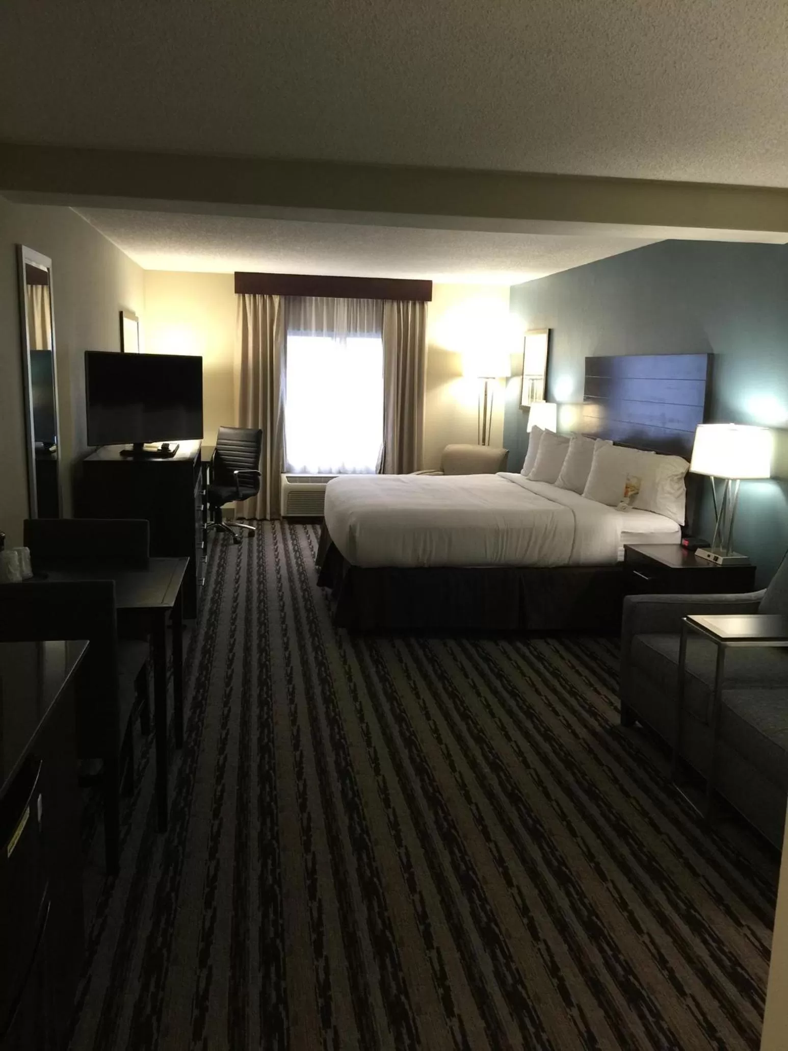 TV and multimedia in Holiday Inn Harrisburg East by IHG