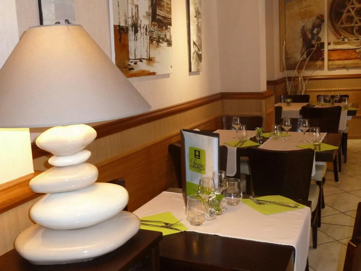 Restaurant/places to eat in Hôtel Concorde - Rodez Centre Ville