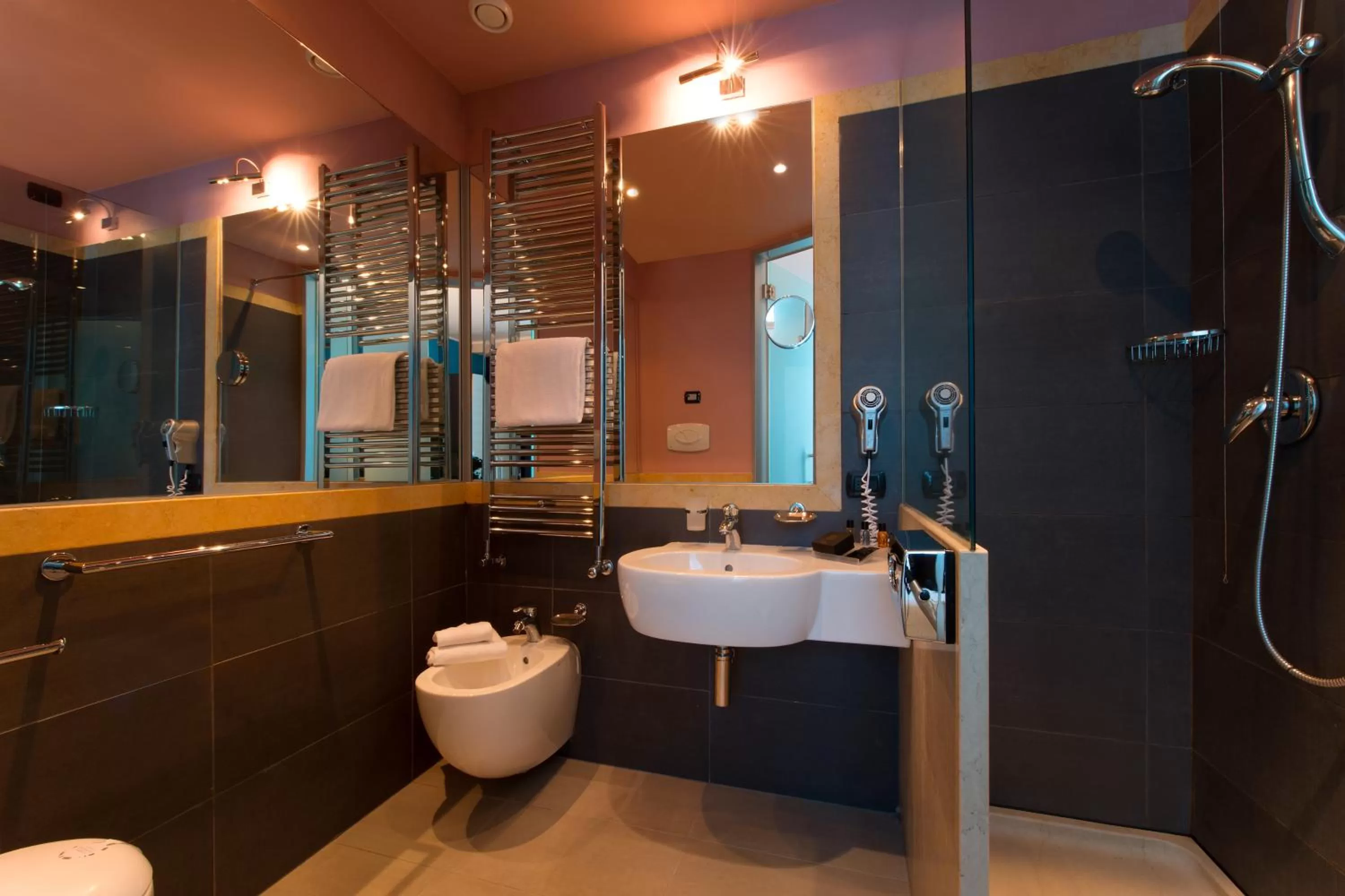 Bathroom in Hotel Villa Ducale