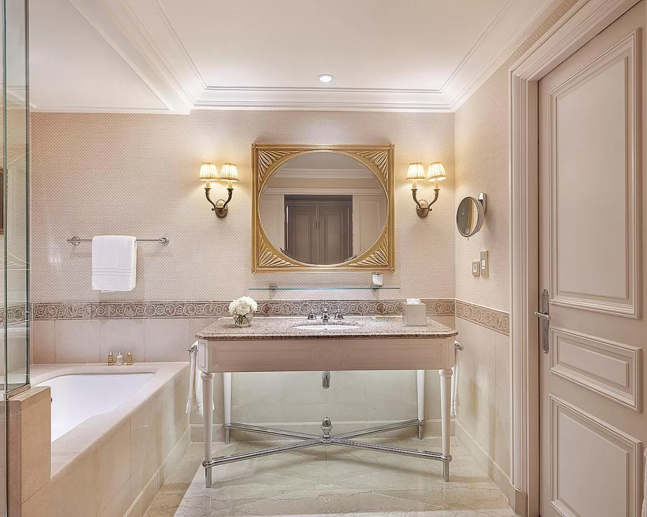 Bathroom in Four Seasons Hotel Alexandria At San Stefano