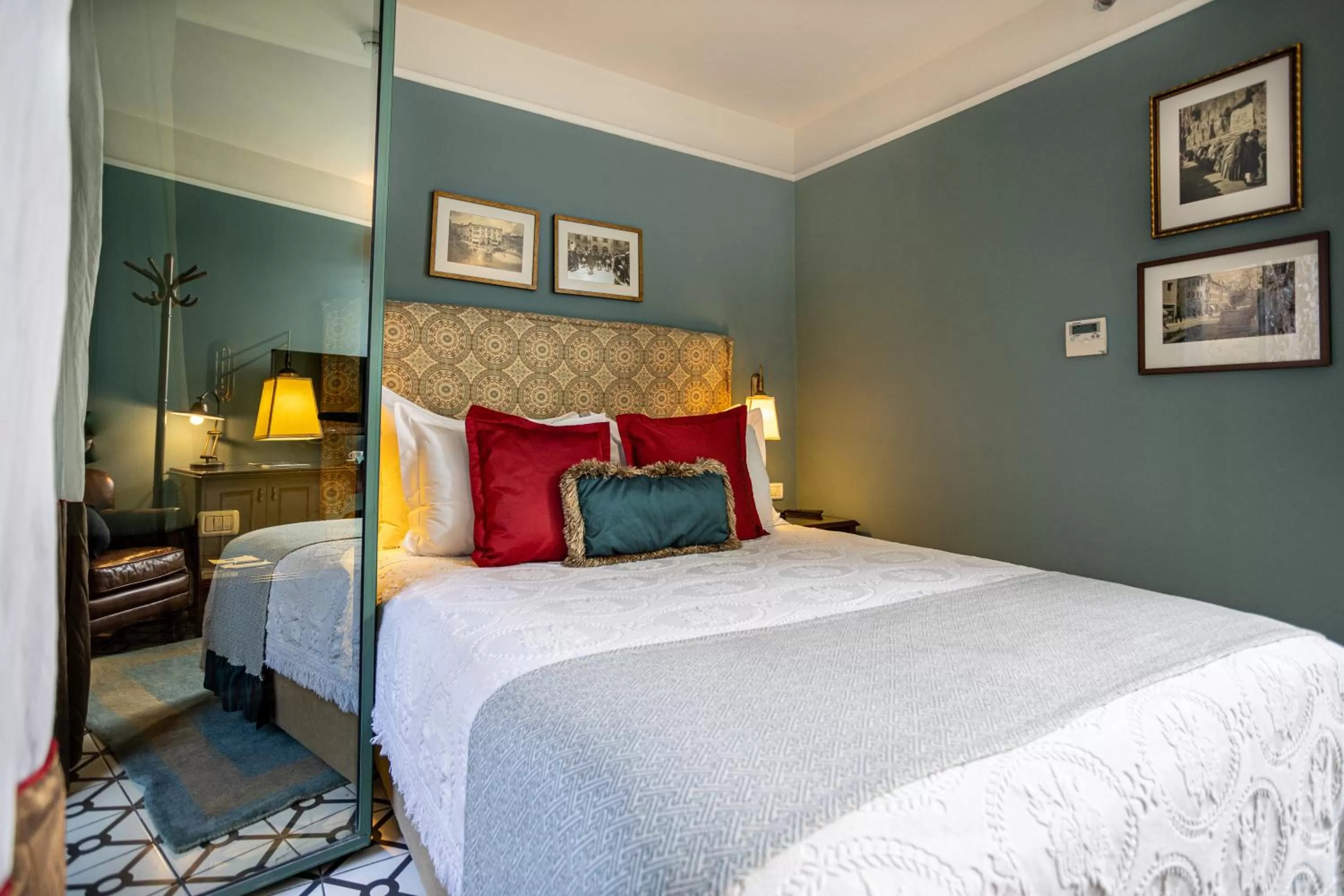 Bed in Arthur Hotel - an Atlas Boutique Hotel