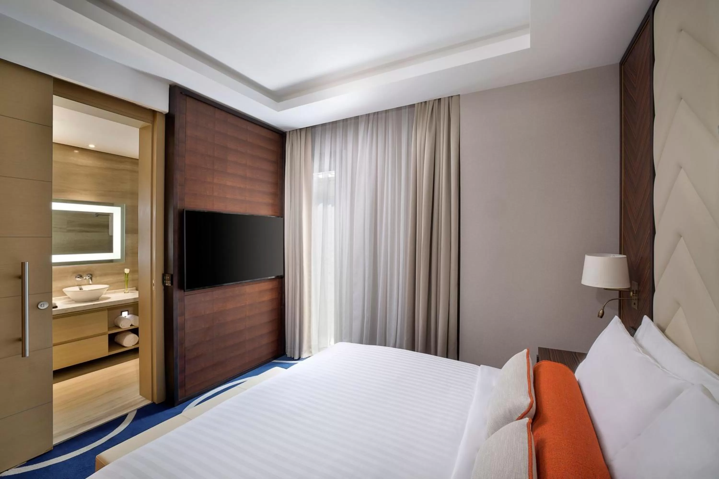 Bedroom, Bed in Jeddah Marriott Hotel Madinah Road