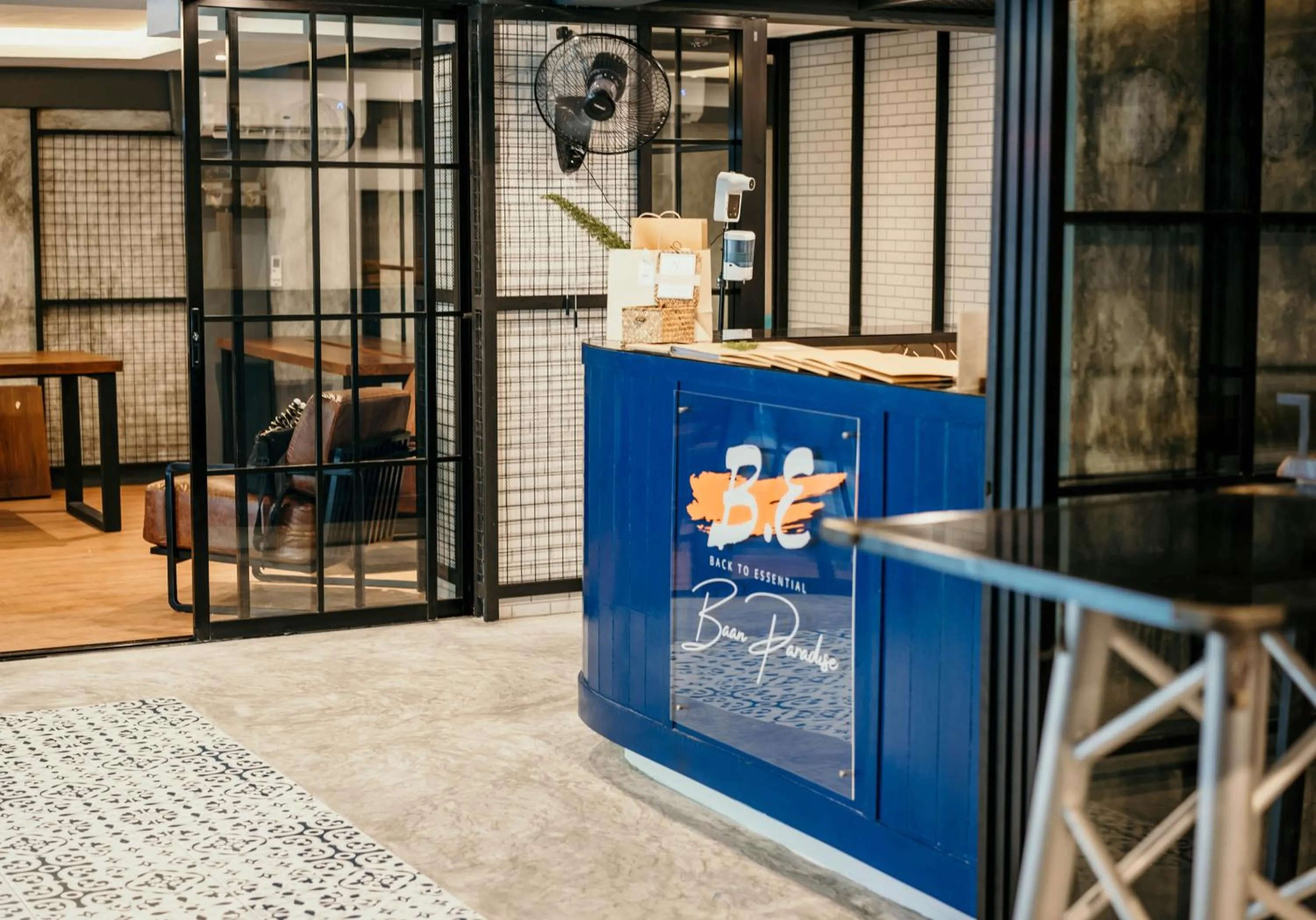 Lobby or reception in BH Baan Paradise Hotel Patong