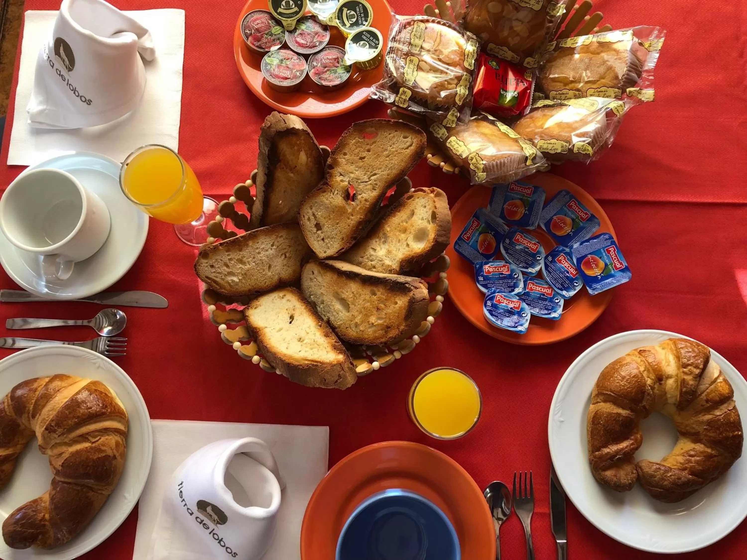 Food and drinks in Tierra De Lobos