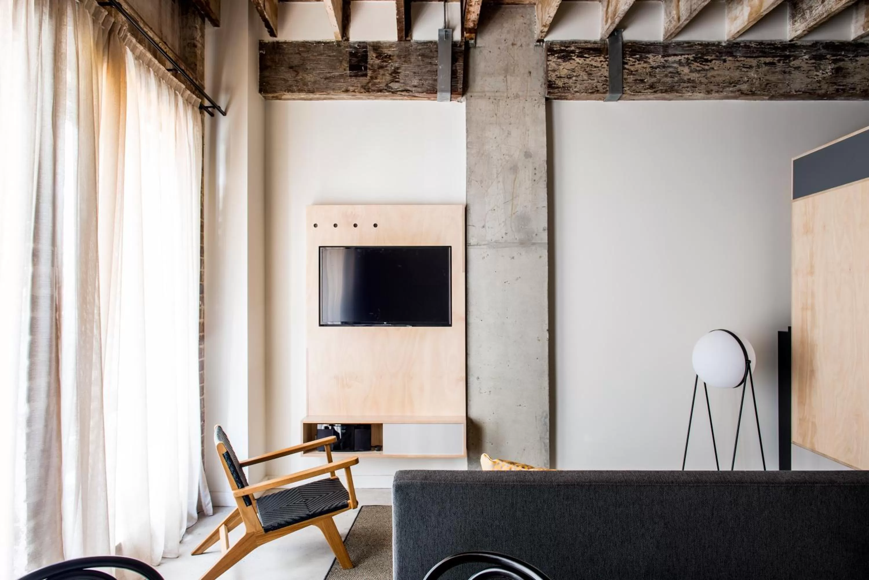 Living room in Veriu Broadway