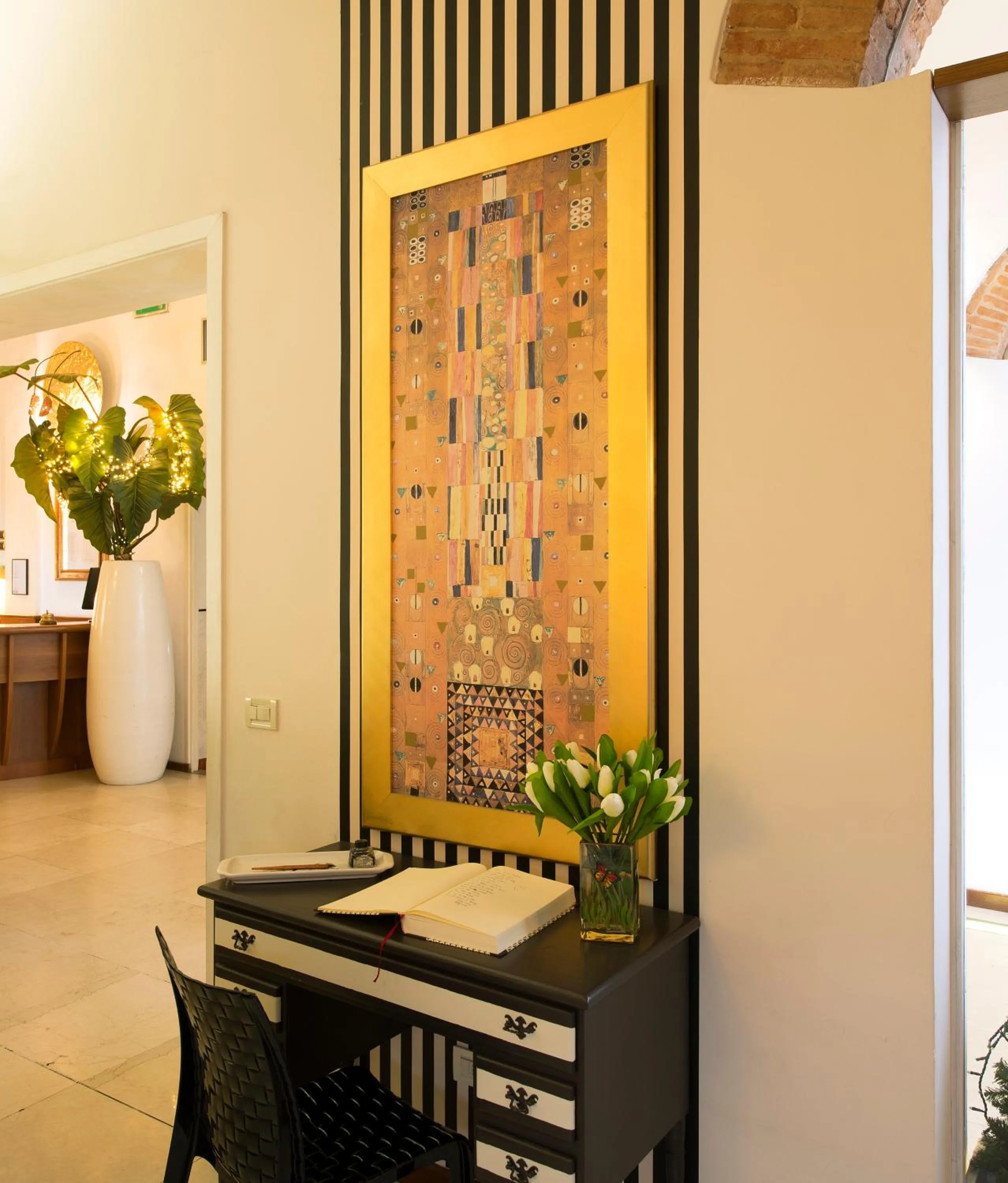 Decorative detail in Hotel De La Pace, Sure Hotel Collection by Best Western