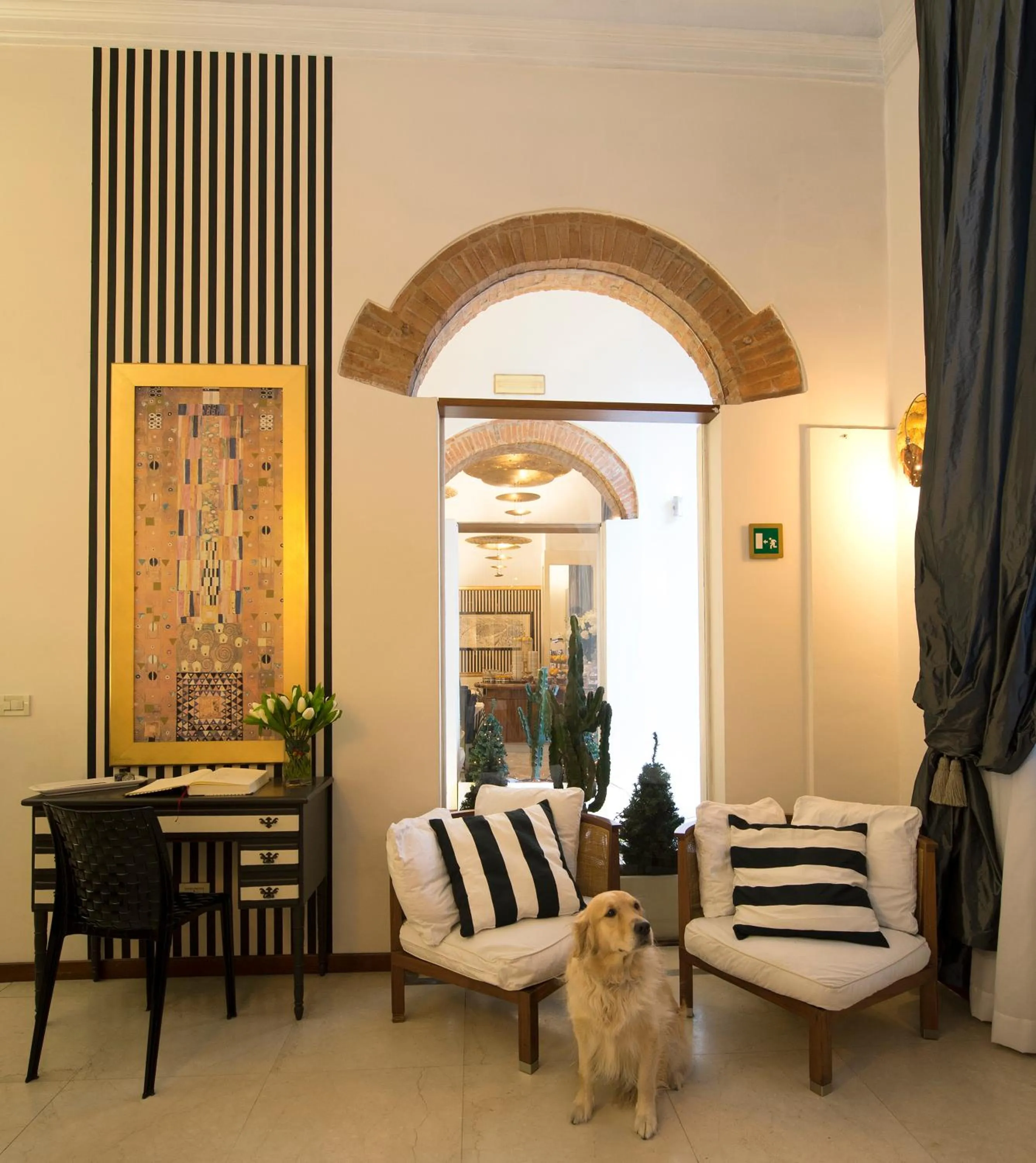 Pets in Hotel De La Pace, Sure Hotel Collection by Best Western