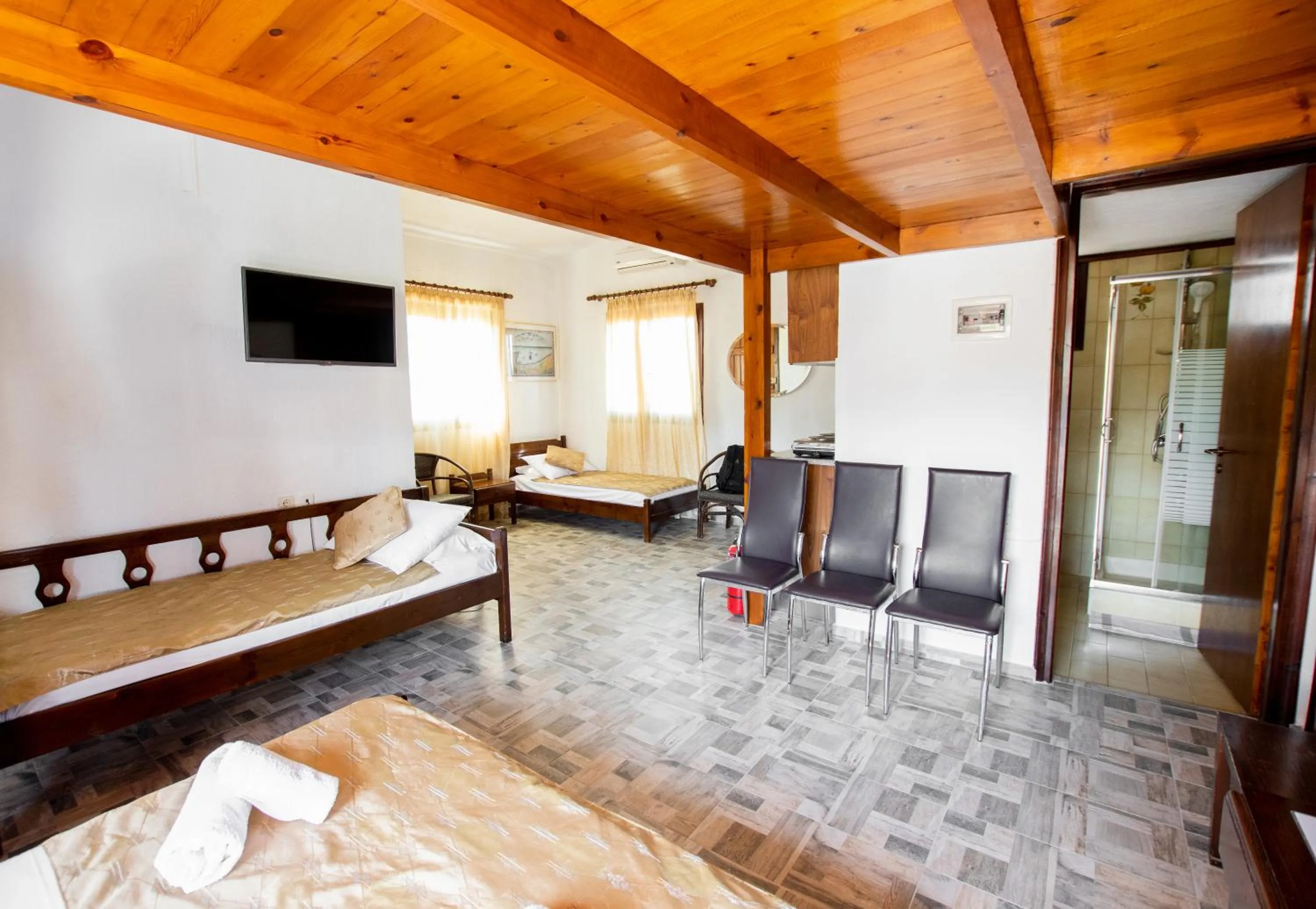 Photo of the whole room, Bed in Villa Medusa