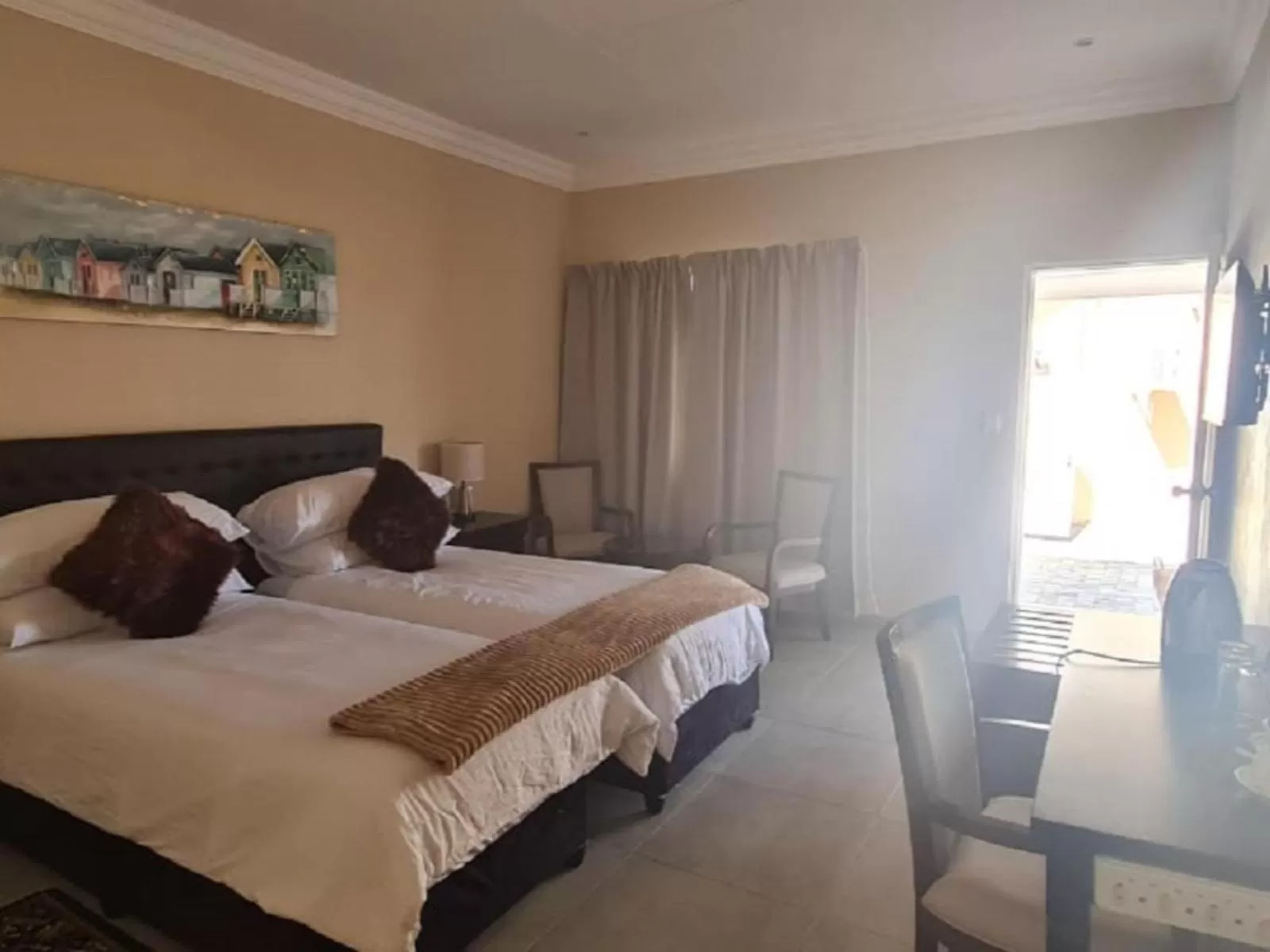 Bed in Benoni N12 Hotel