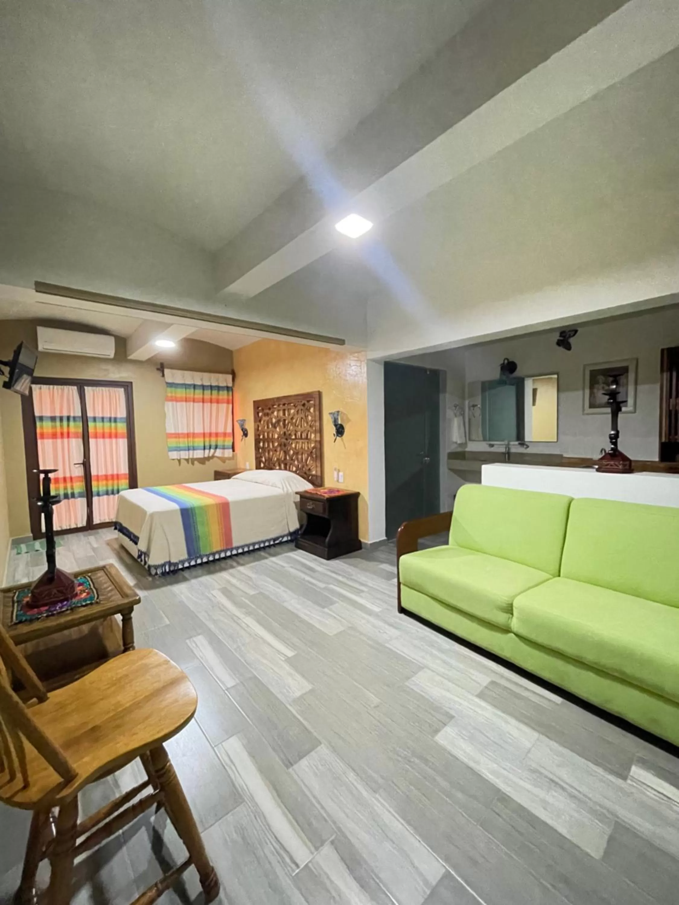 Living room in Suites Cárdon