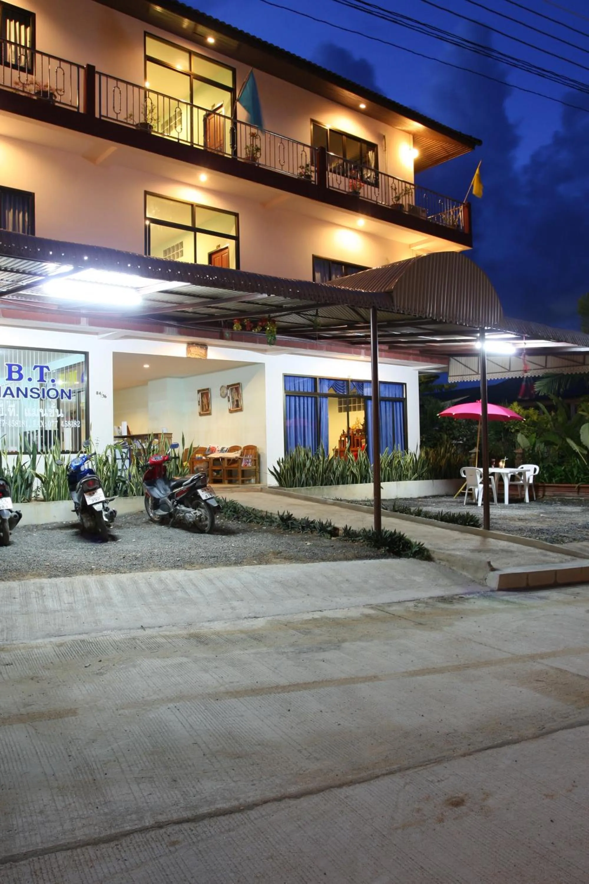 Property building in BT Mansion