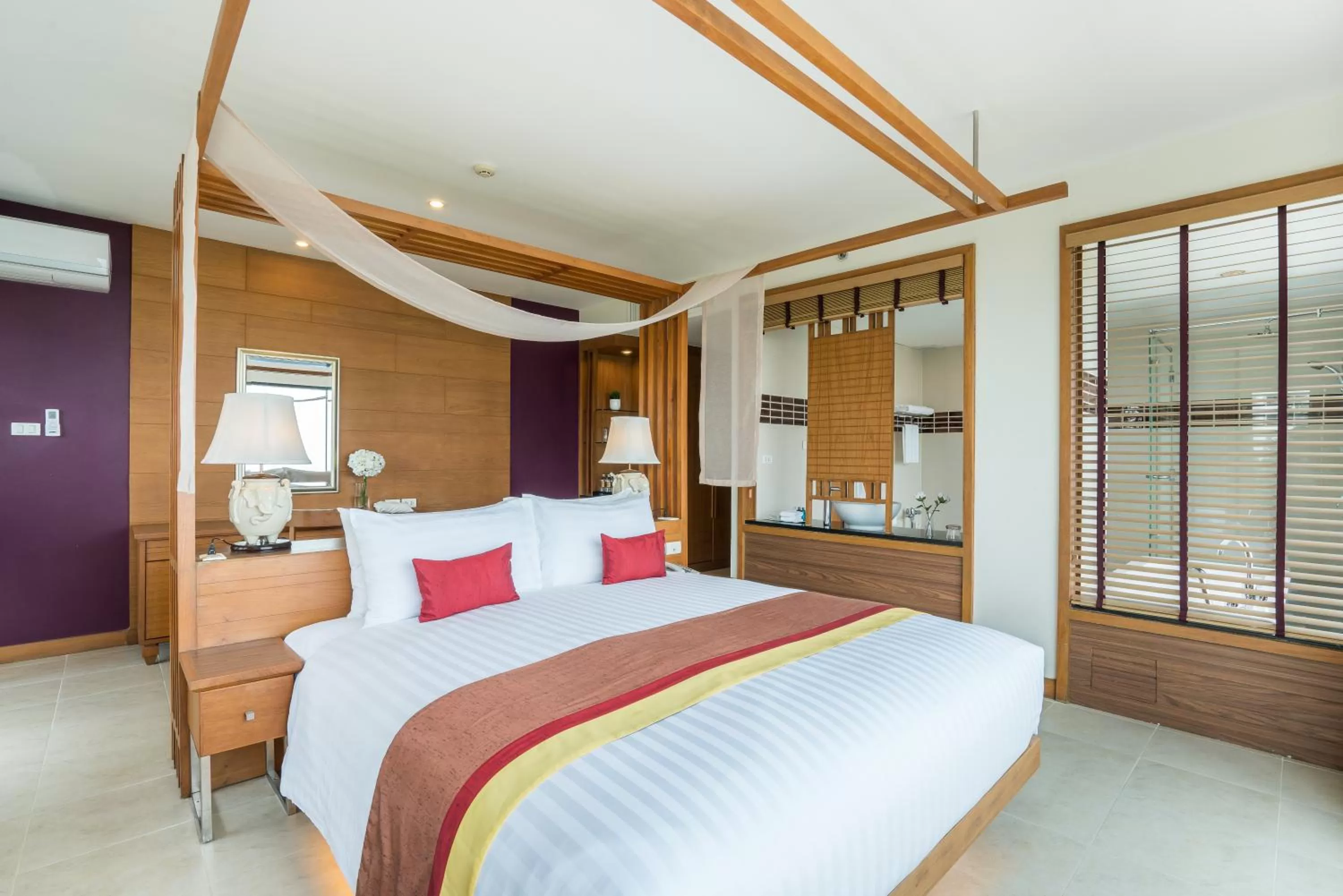 Bed in Cosy Beach Hotel - SHA Extra Plus