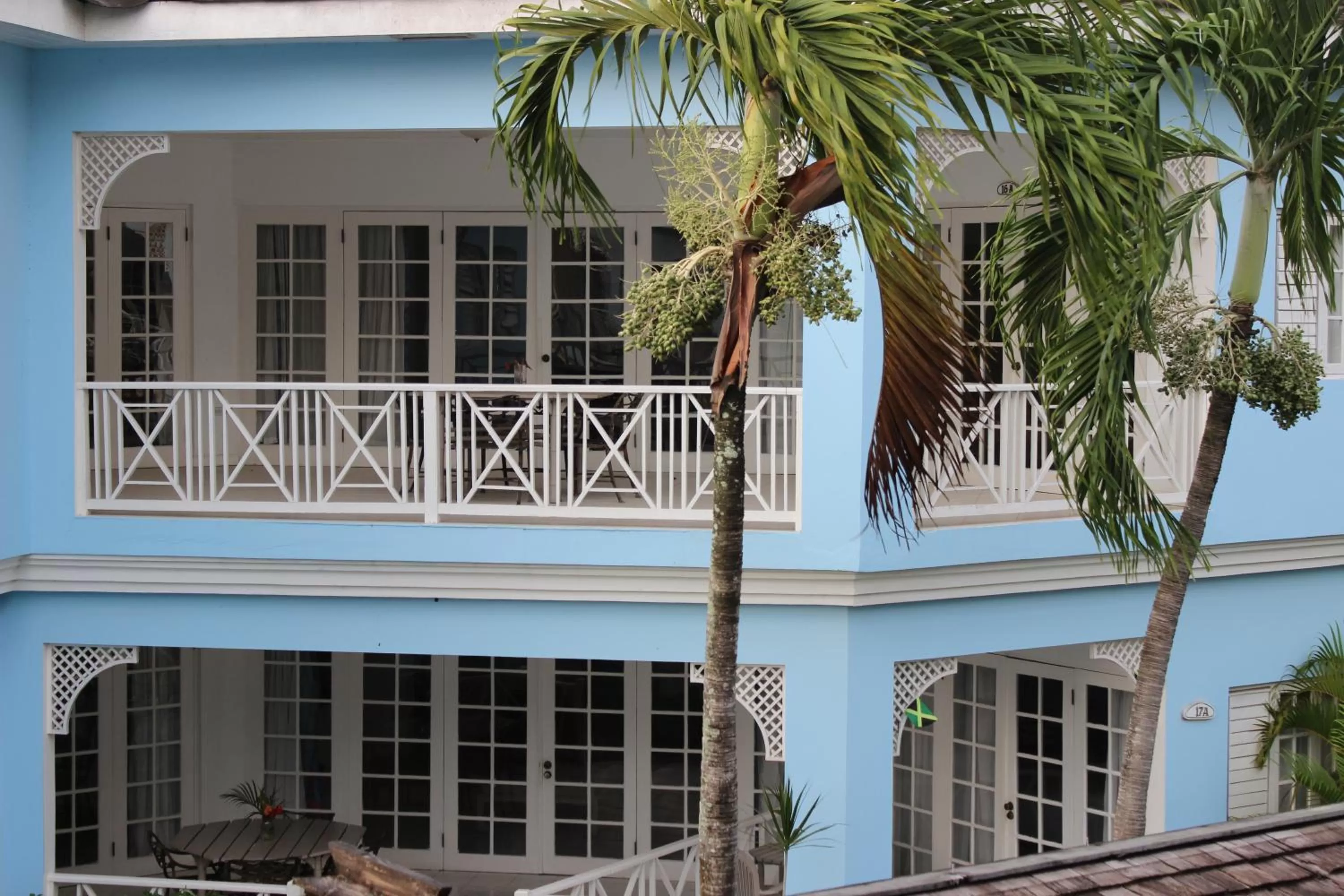 Beachcomber Club Resort