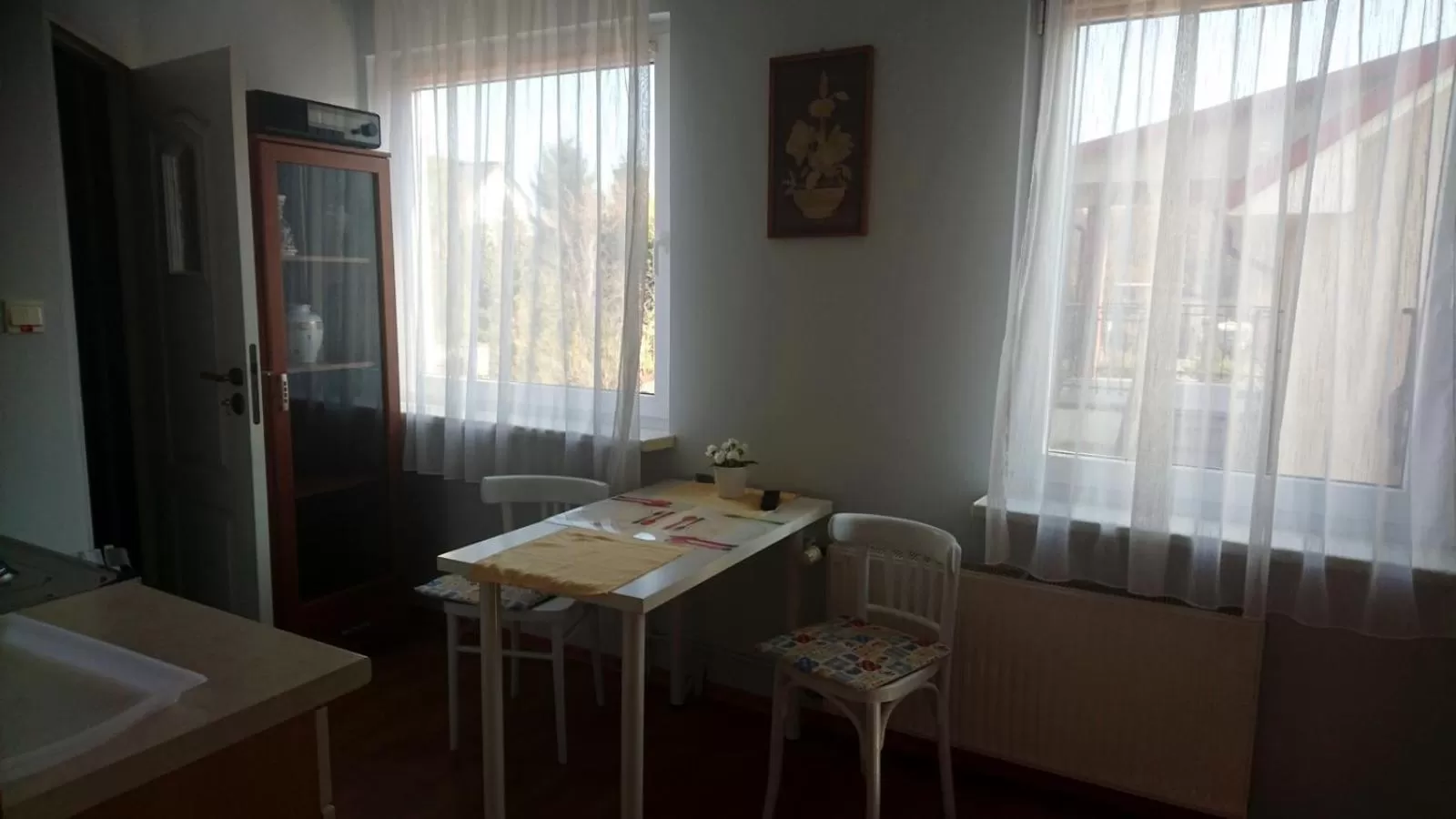 Photo of the whole room in Willa Sarenka