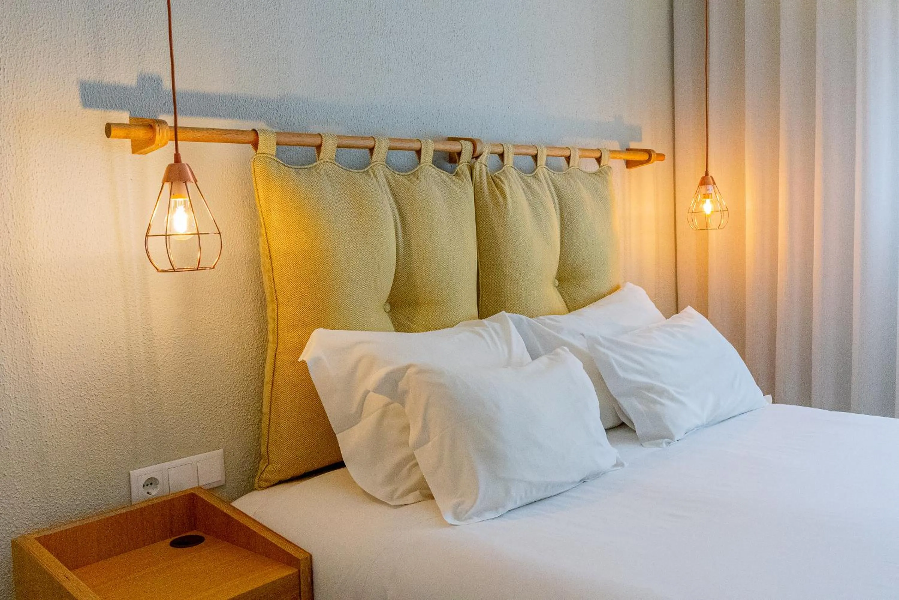 Bed in The Rex Hotel Porto