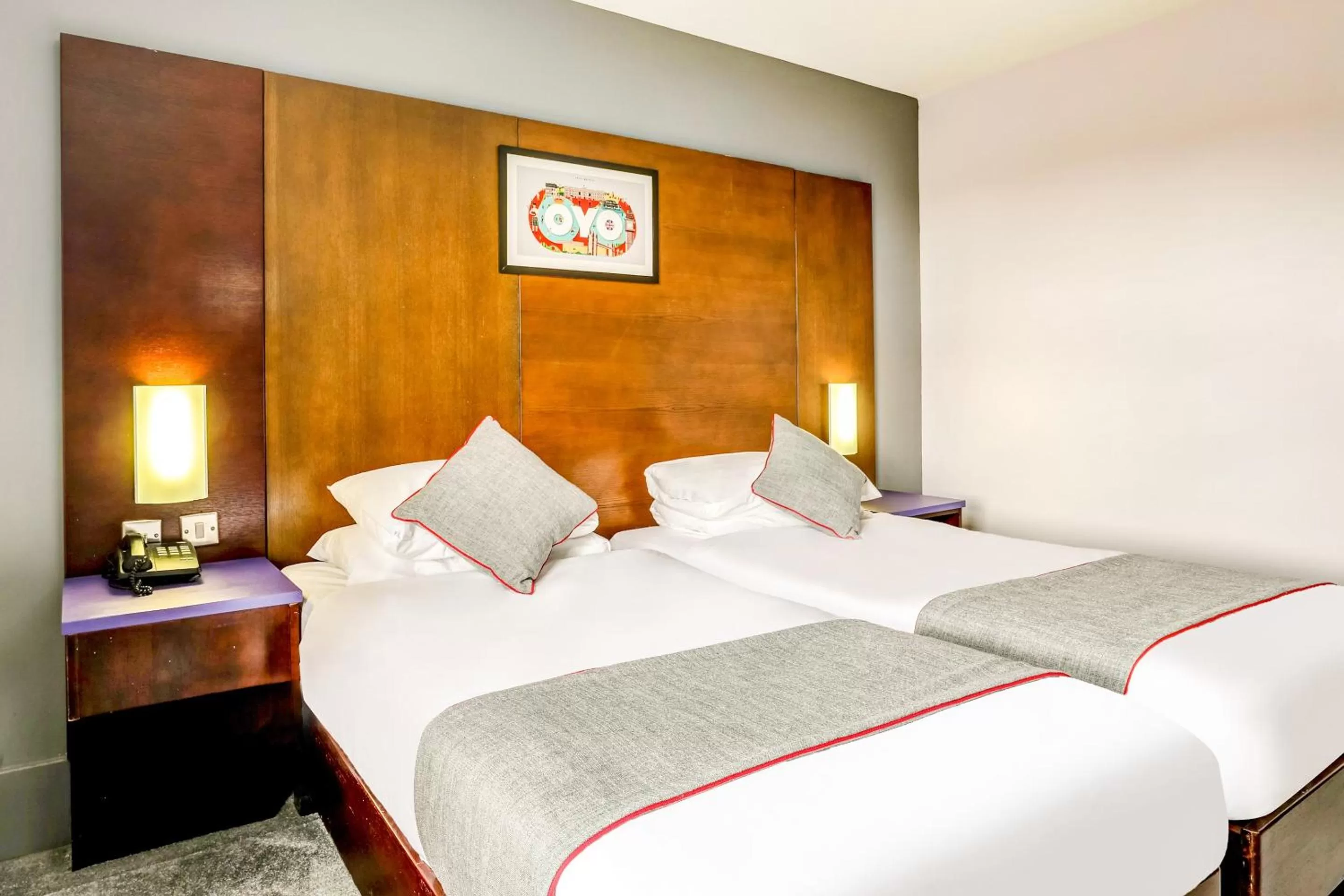 Bedroom, Bed in Best Western Sheffield City Hotel