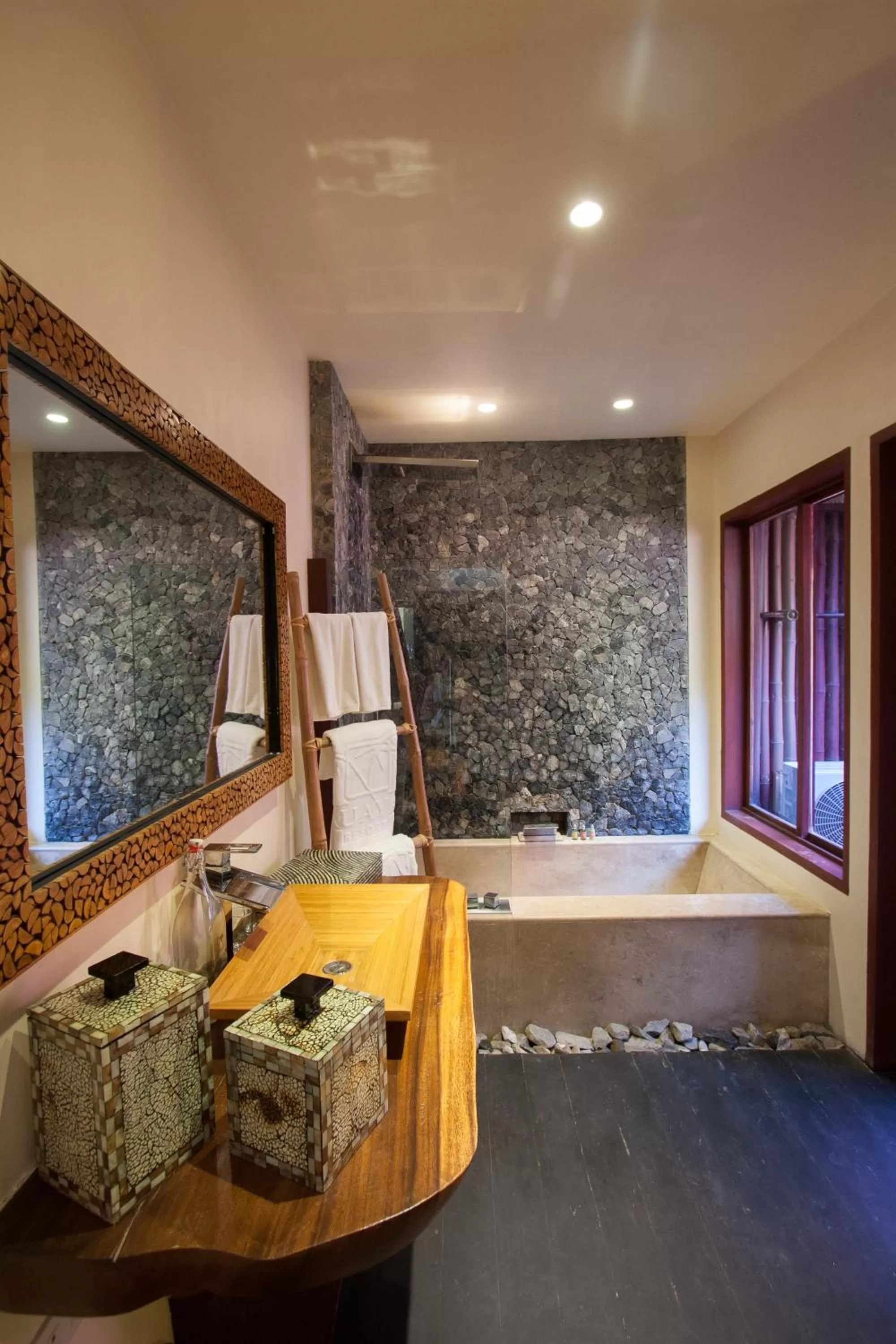 Bathroom in Cauayan Island Resort and Spa