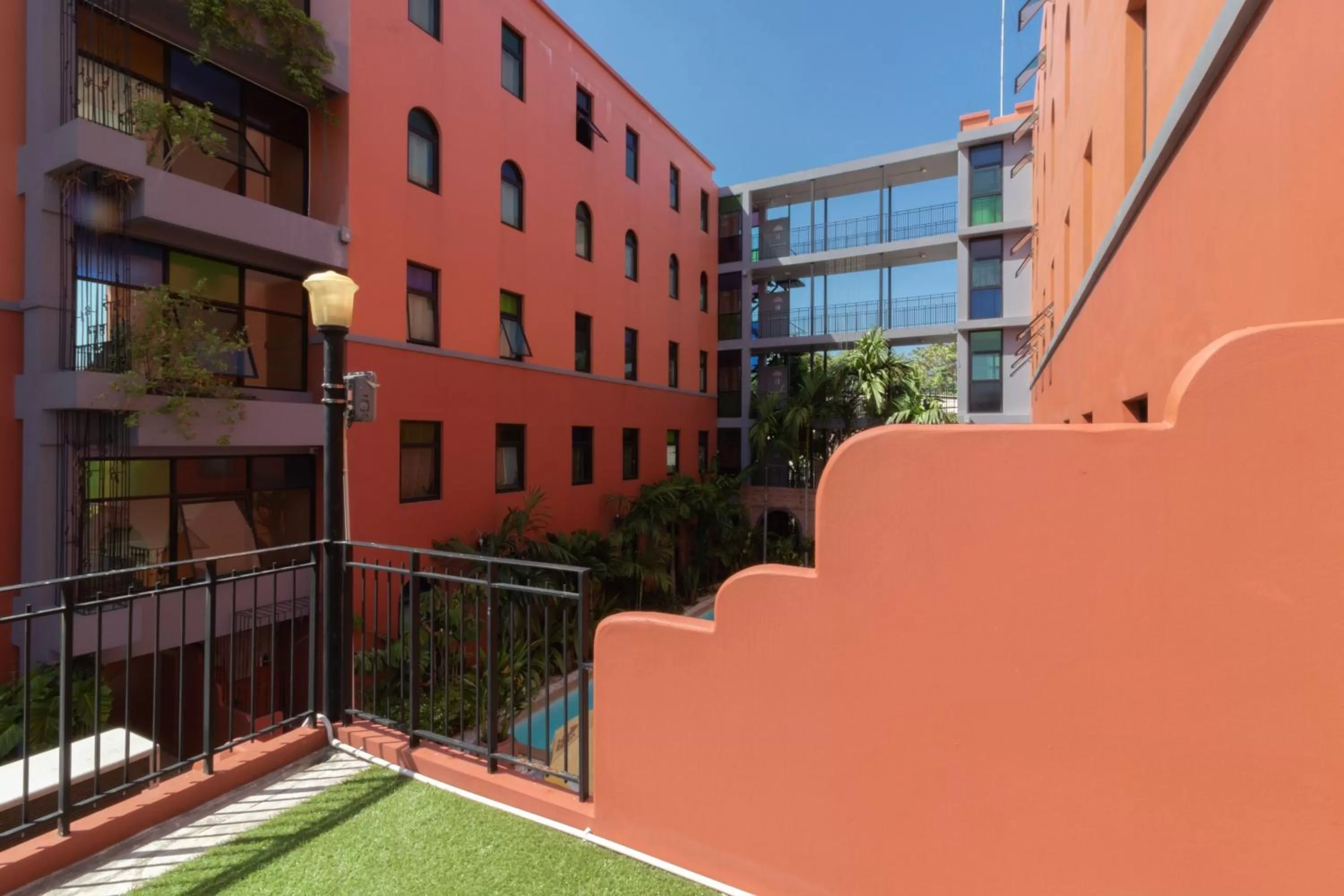 Property building in Baansuanprannok Hotel