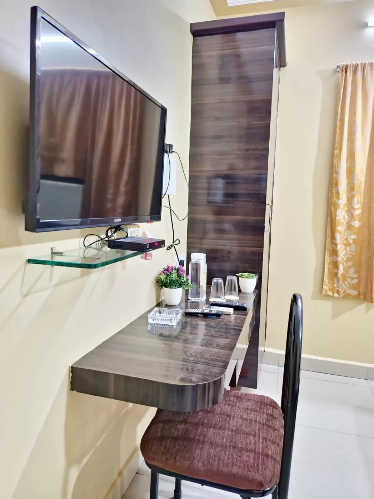 TV/Entertainment Center in Bhimas Inn - Near Central Railway Station