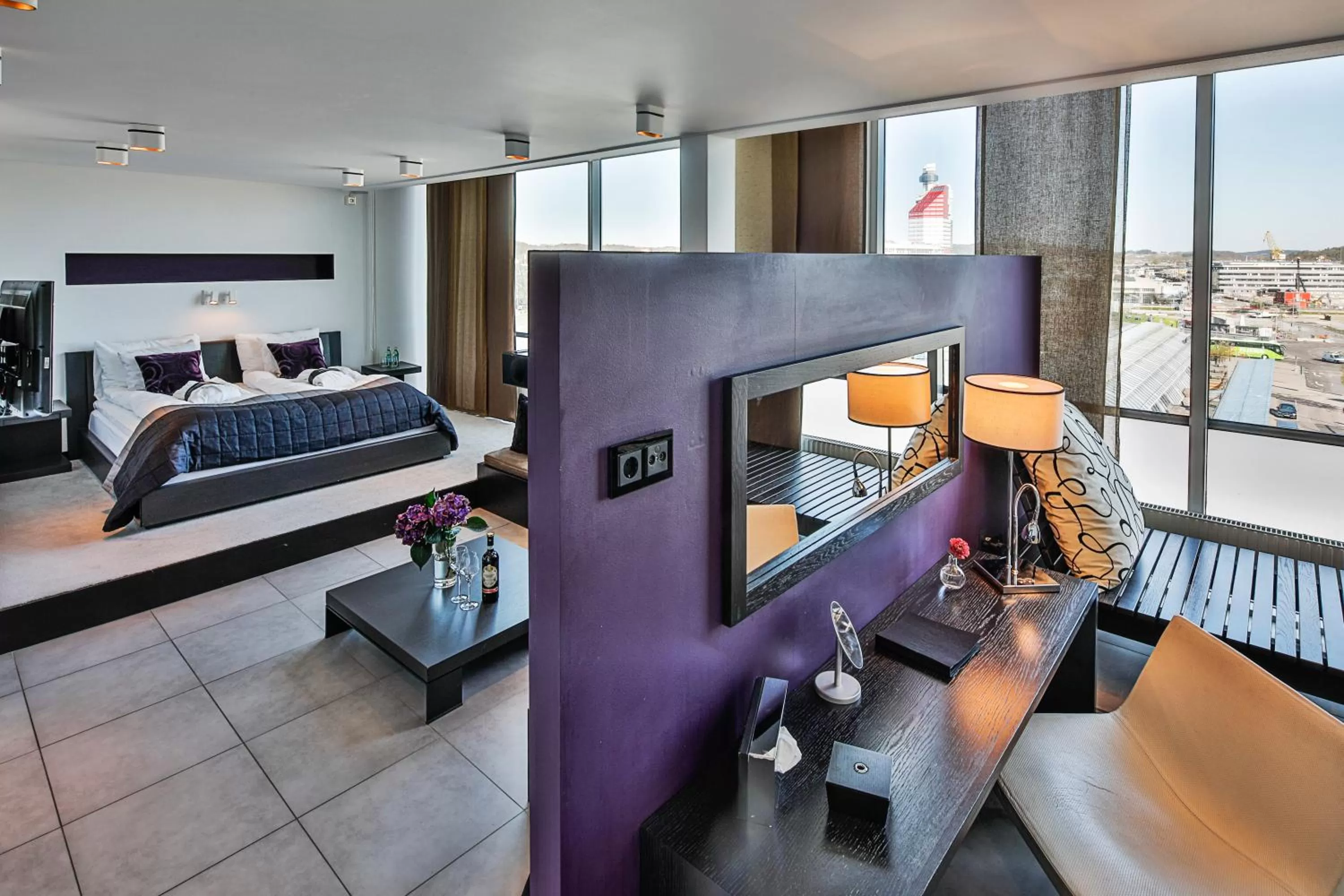 Junior Suite in First Hotel G