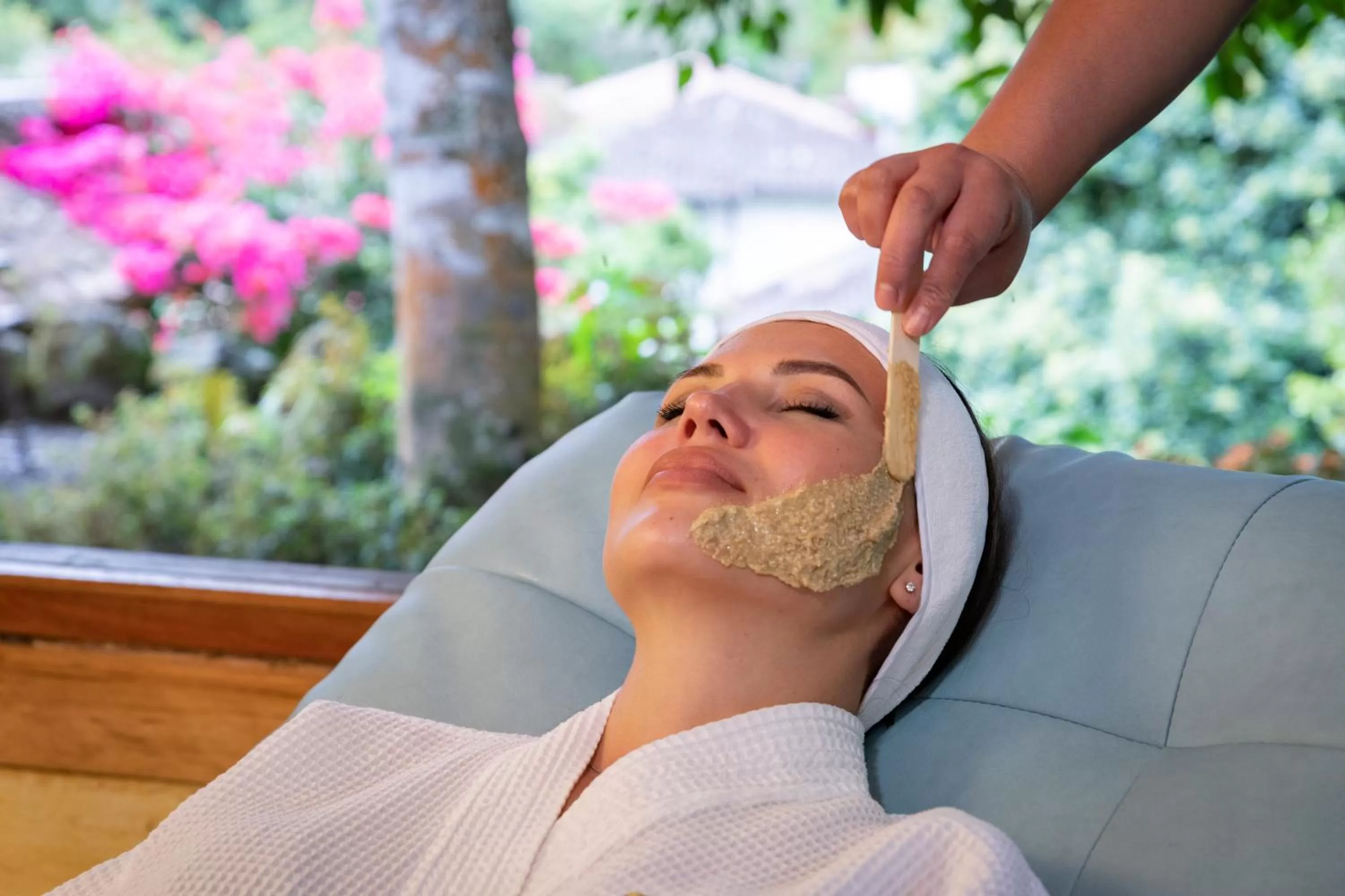 Luna Volcán, Adventure SPA