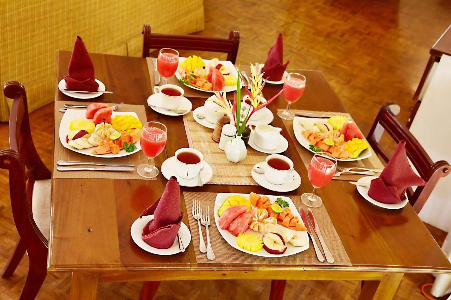 Breakfast in Colombo Villa