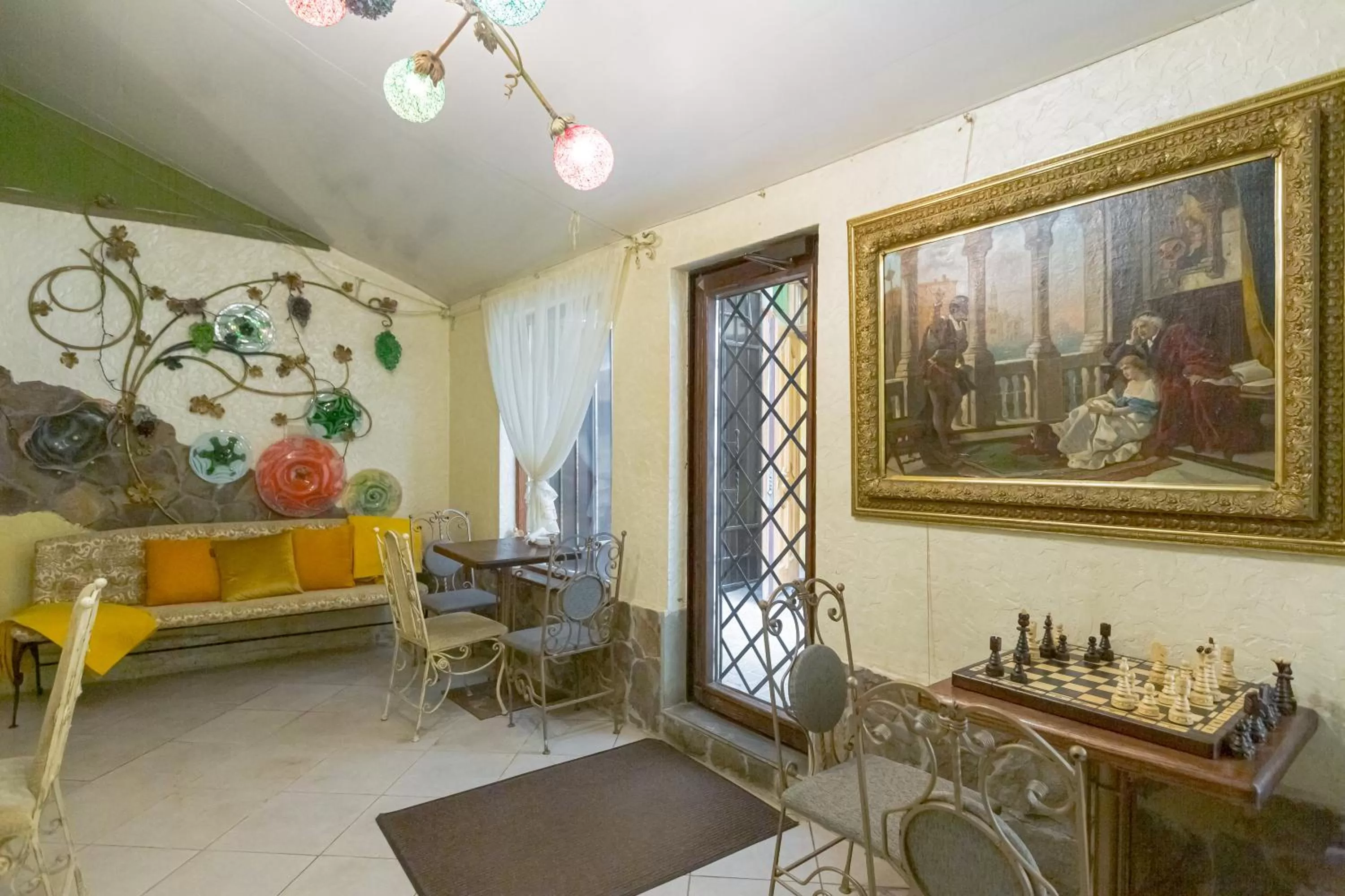 Seating area in Staryi Krakiv