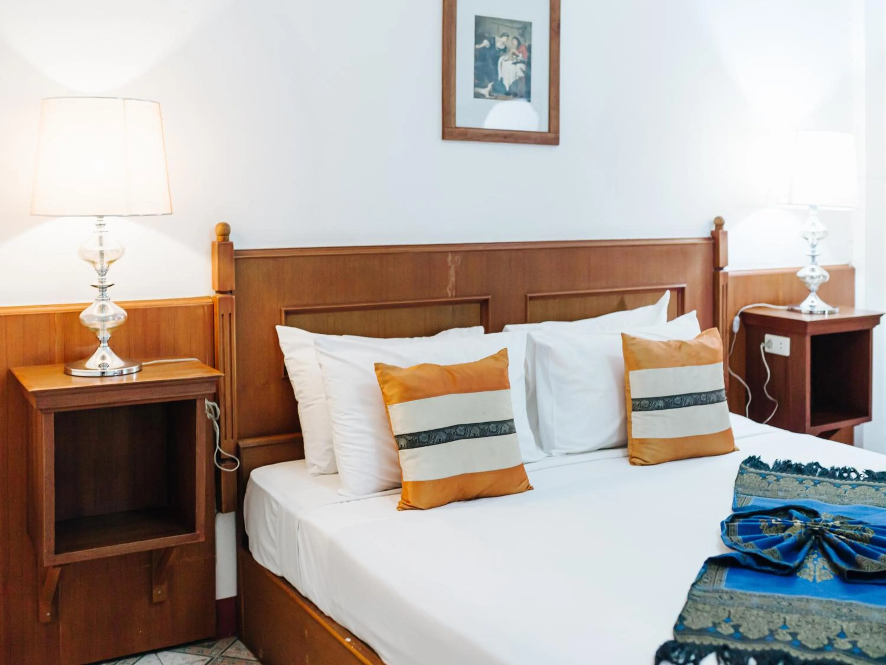 Bedroom, Bed in Rendezvous Oldtown Chiangmai