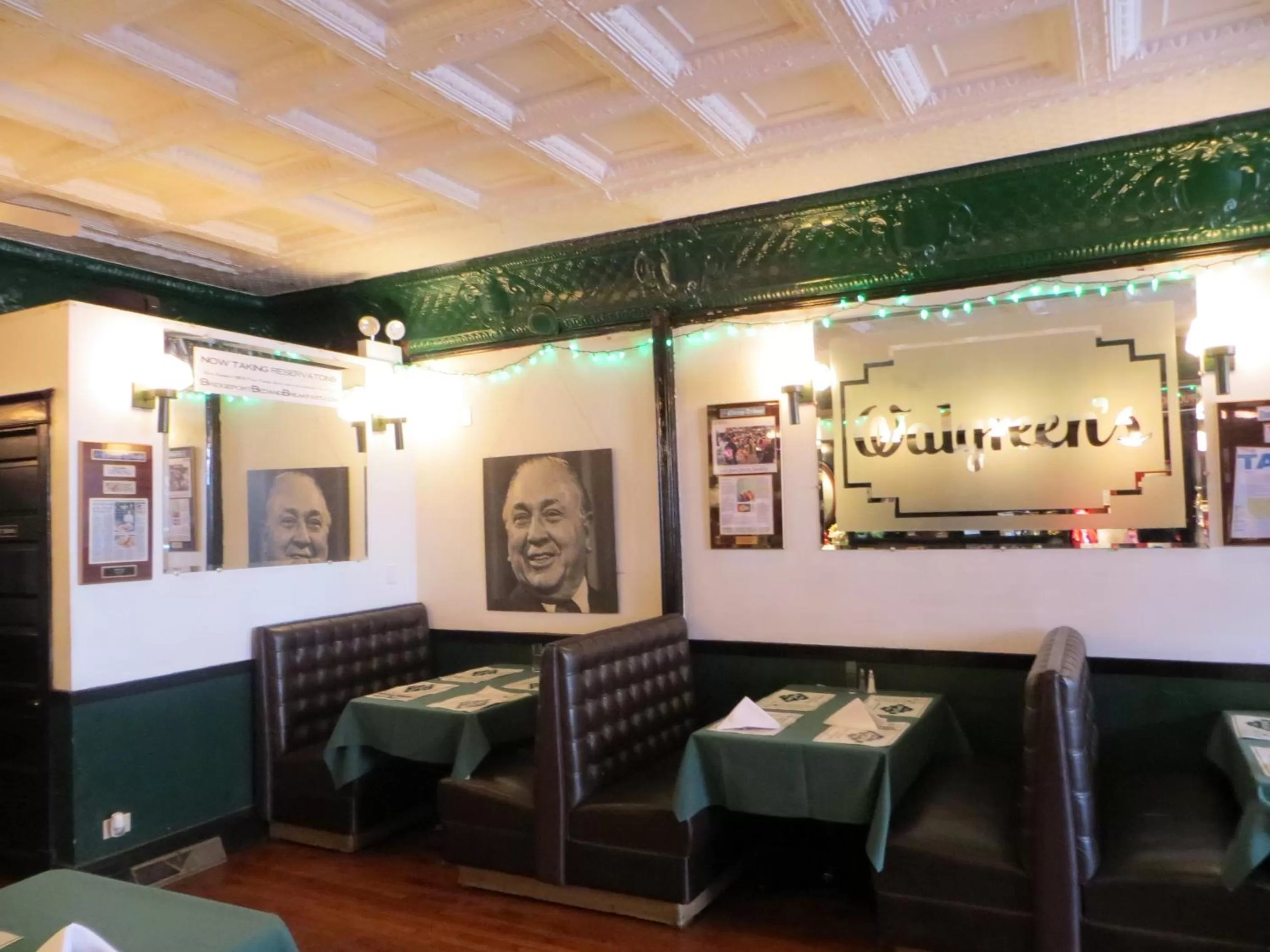 Restaurant/places to eat in The Polo Inn Bridgeport U.S.A.