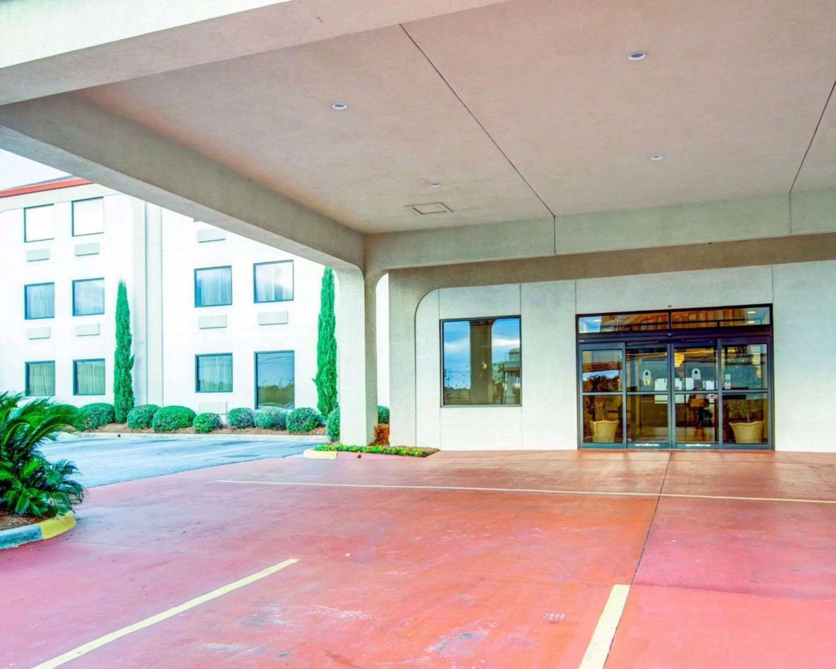 Property building in Comfort Inn Columbus near Fort Benning