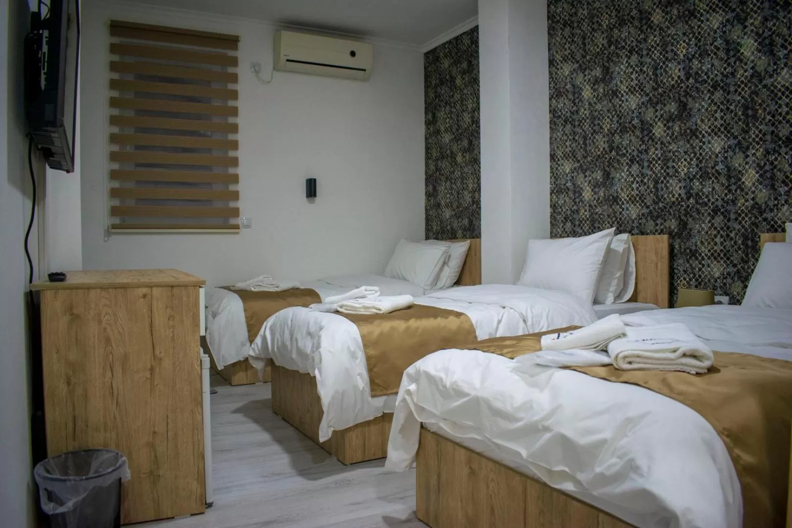 Bed in Hotel Old Alisa