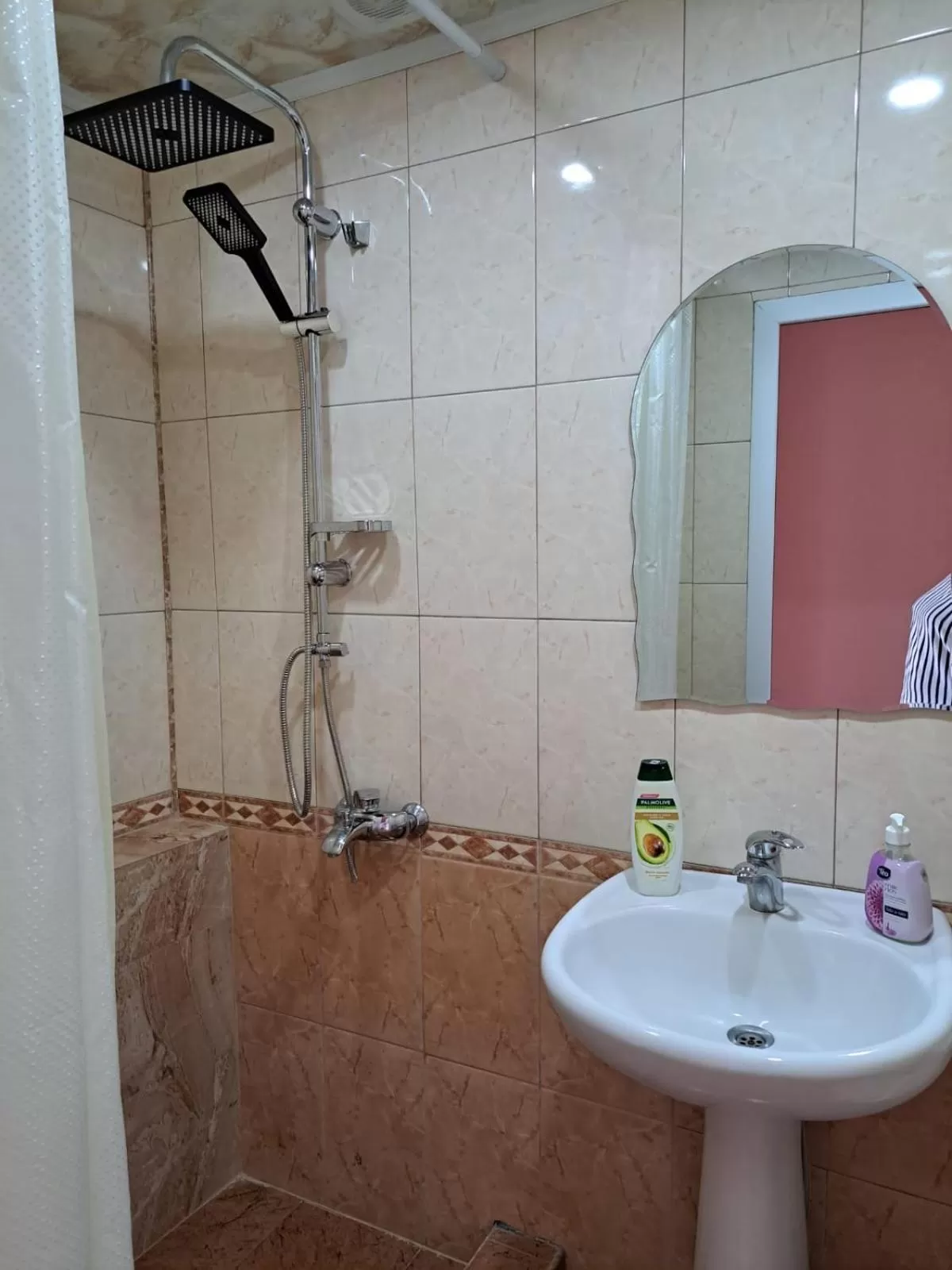 Shower, Bathroom in Guest House David's B&B