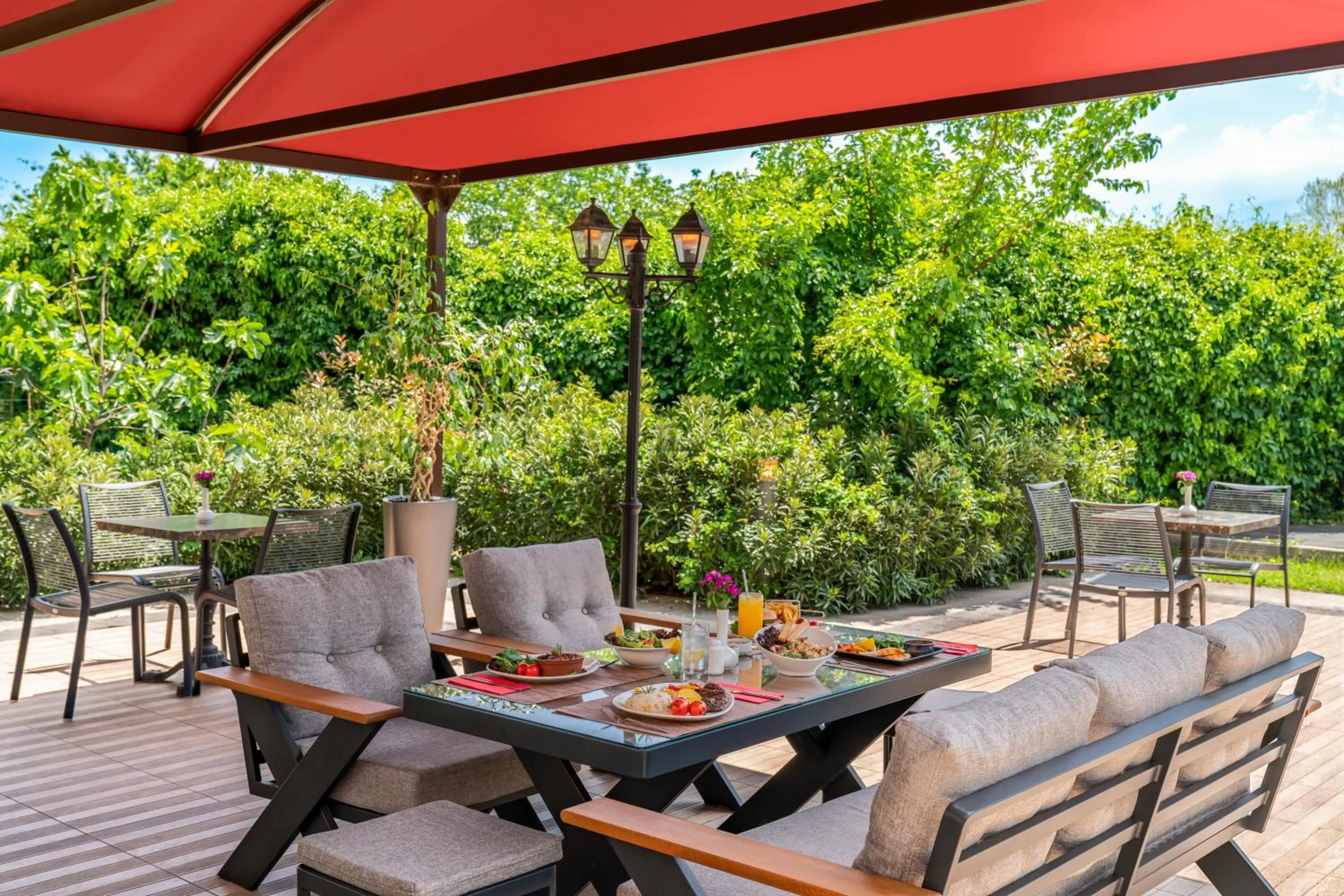 Garden in Ibis Bursa