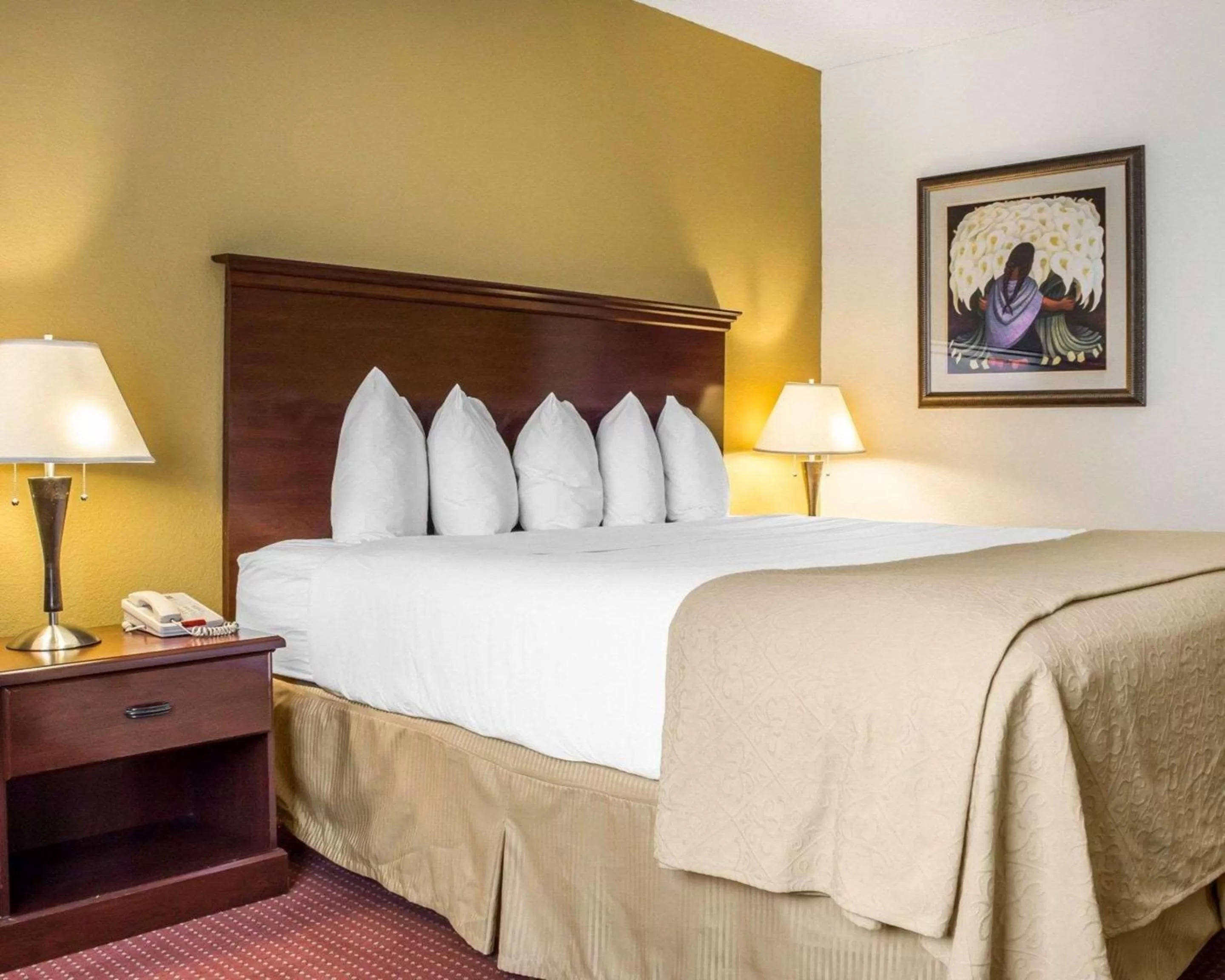 Bedroom, Bed in Hotel Americana