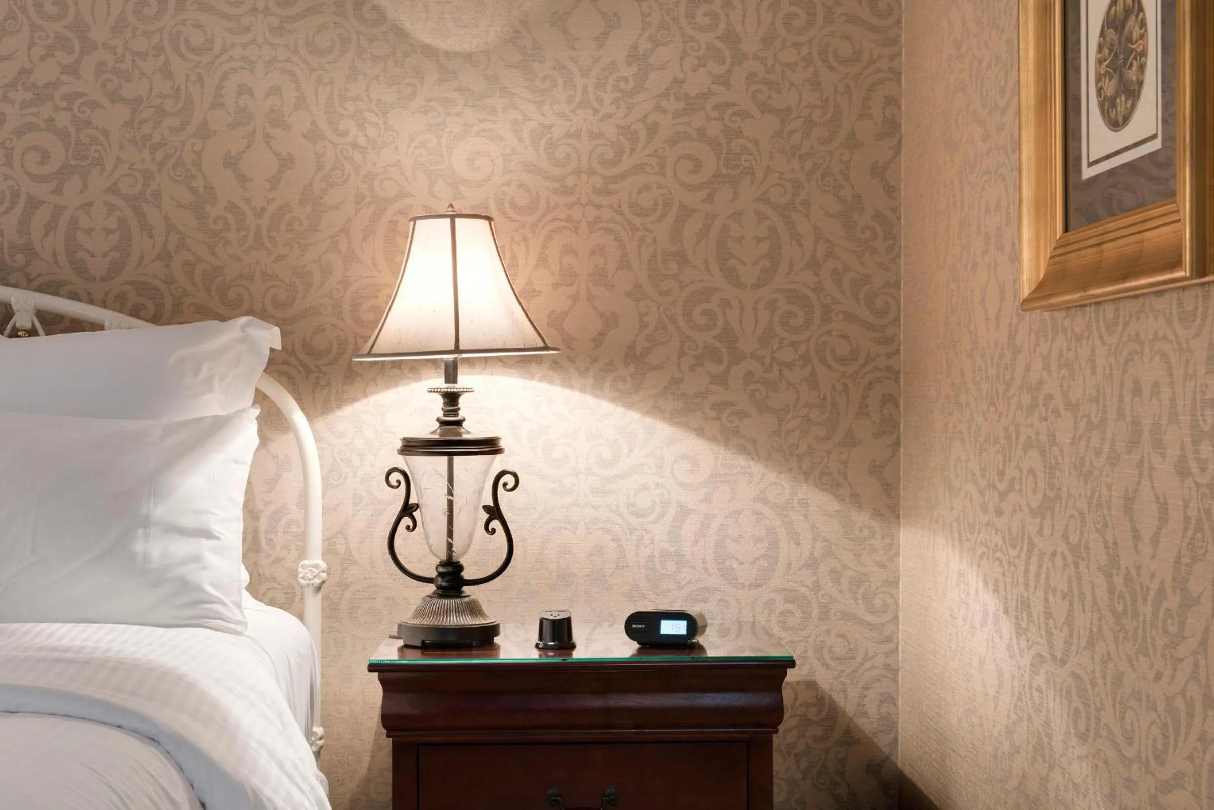 Decorative detail, Bed in Nicollet Island Inn