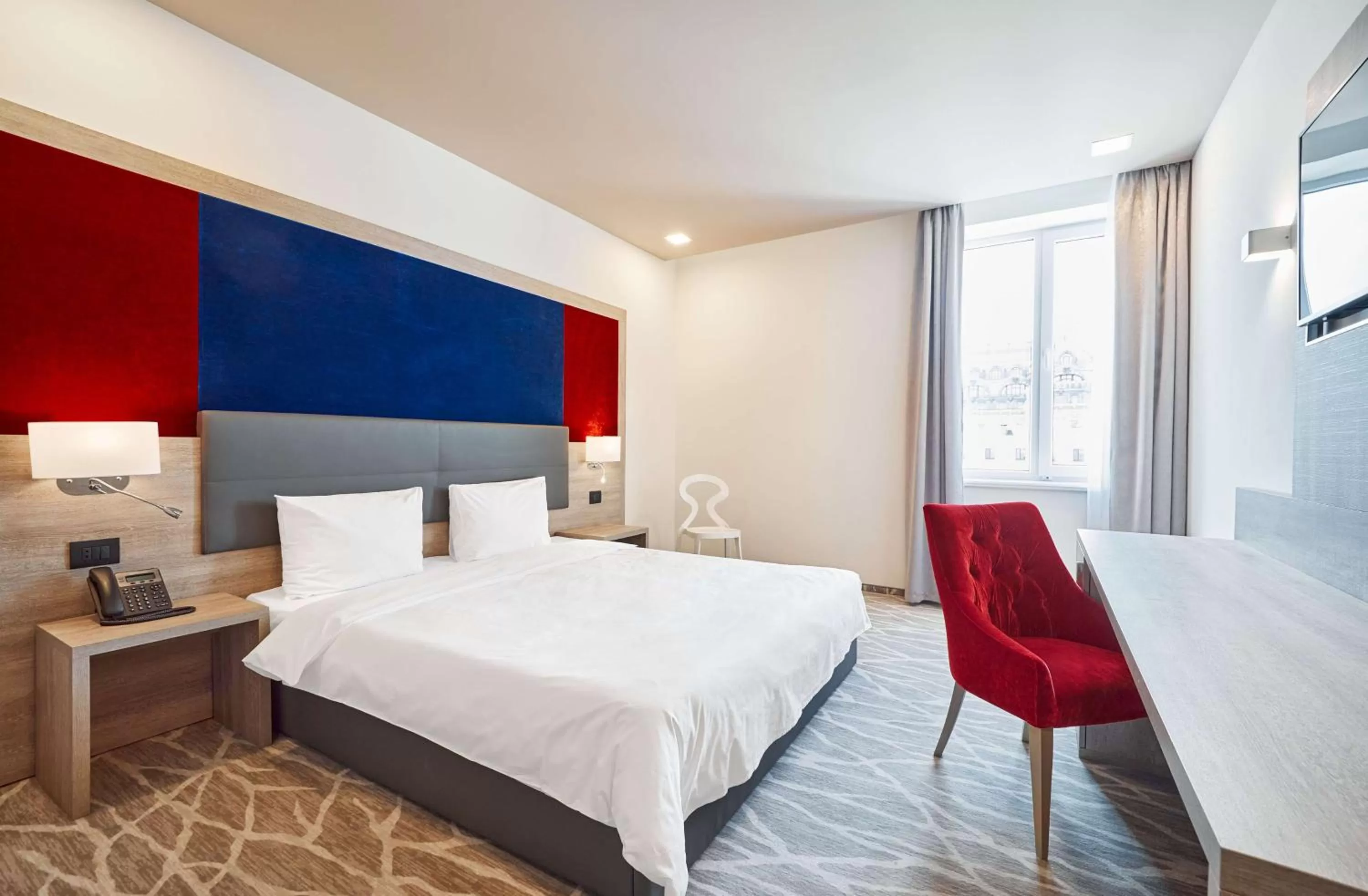 Bedroom, Bed in Radisson Hotel City Centre Odesa