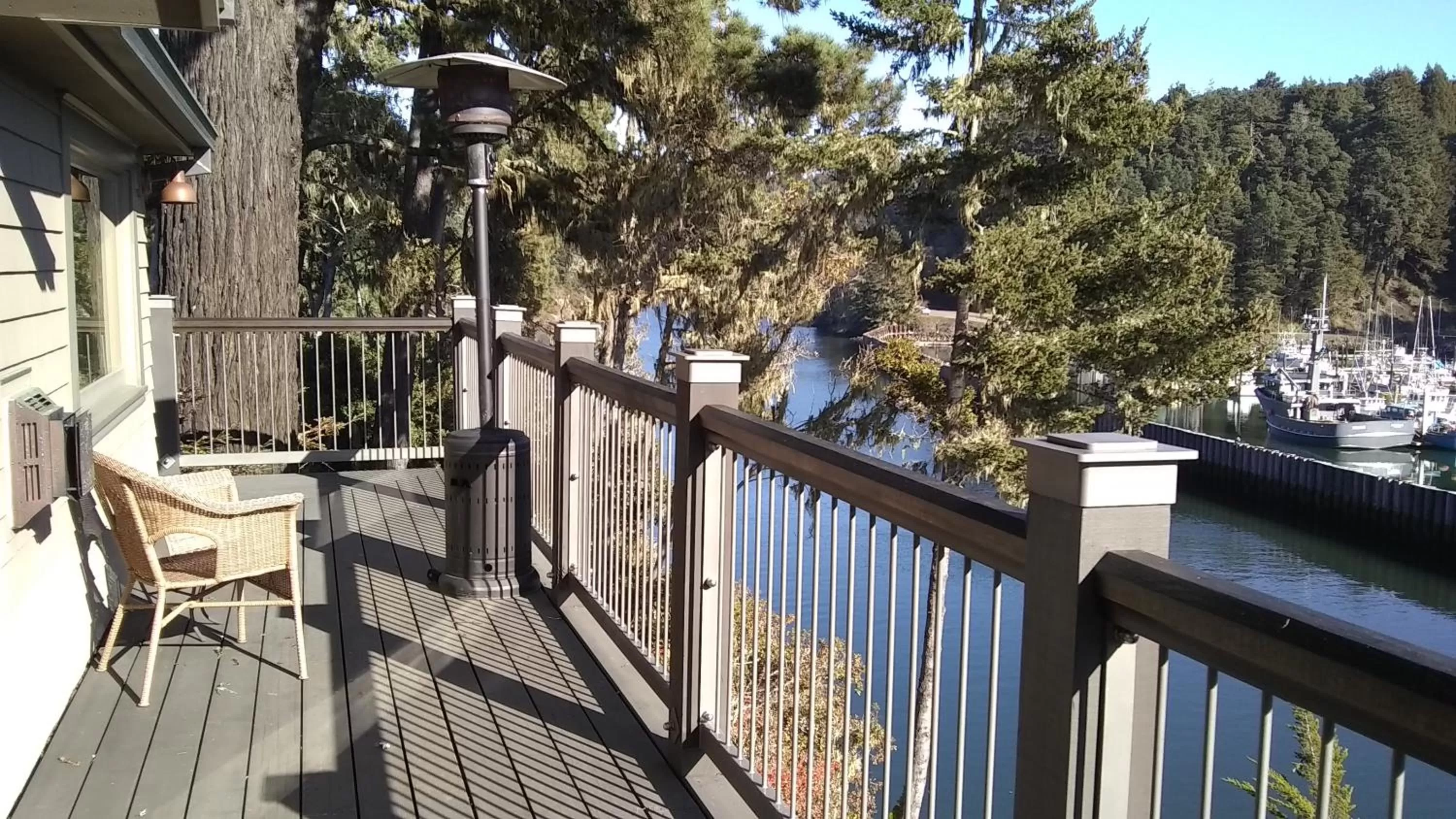 Balcony/Terrace in Noyo Harbor Inn