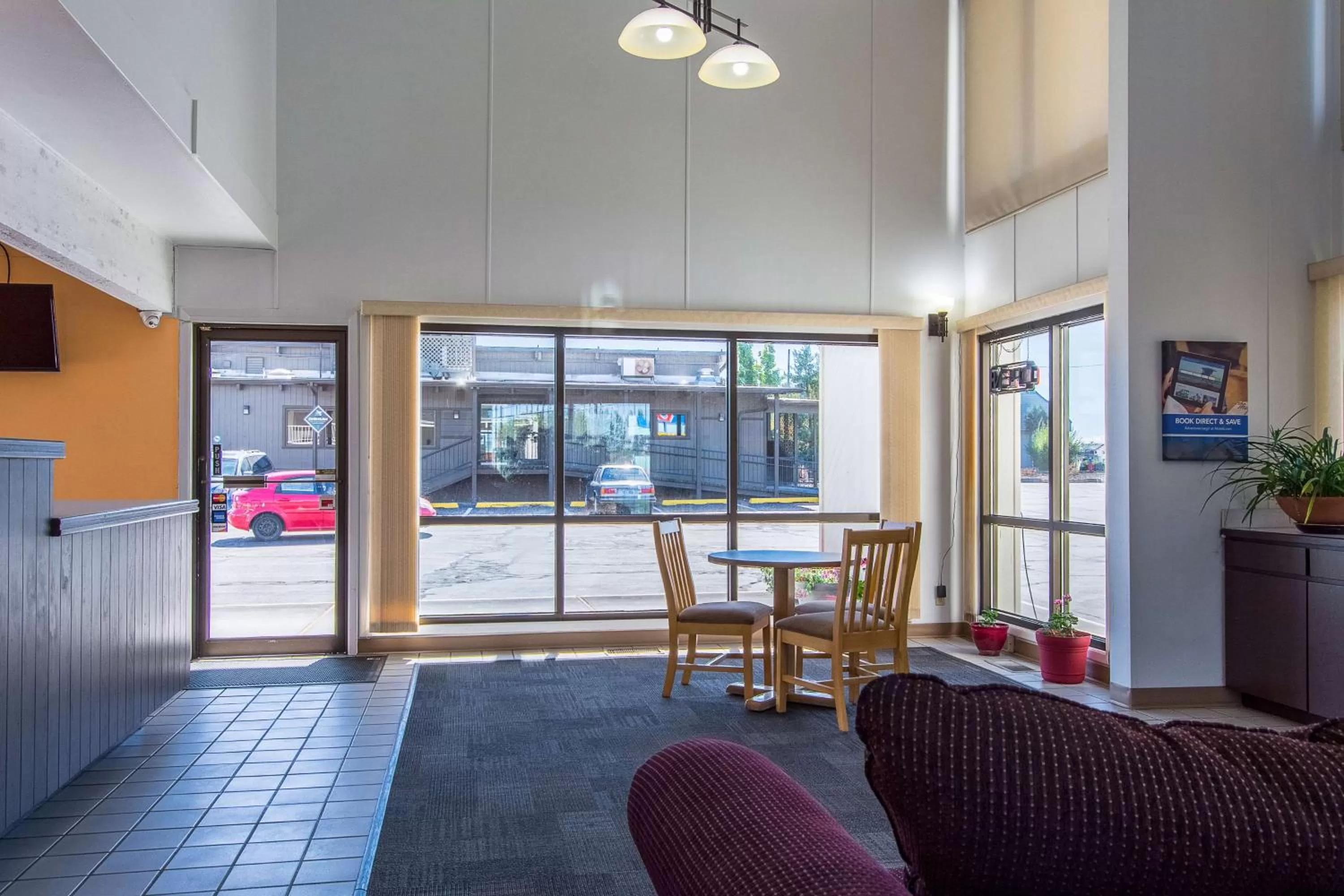 Lobby or reception in Motel 6-Madras, OR