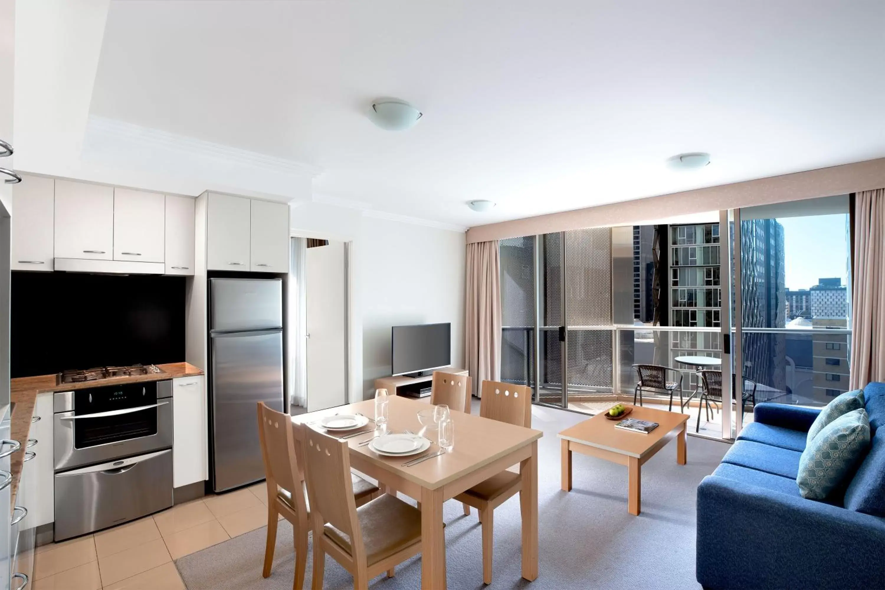 Family Apartment with Balcony in Mantra on Mary Family Apartment with Balcony in Mantra on Mary