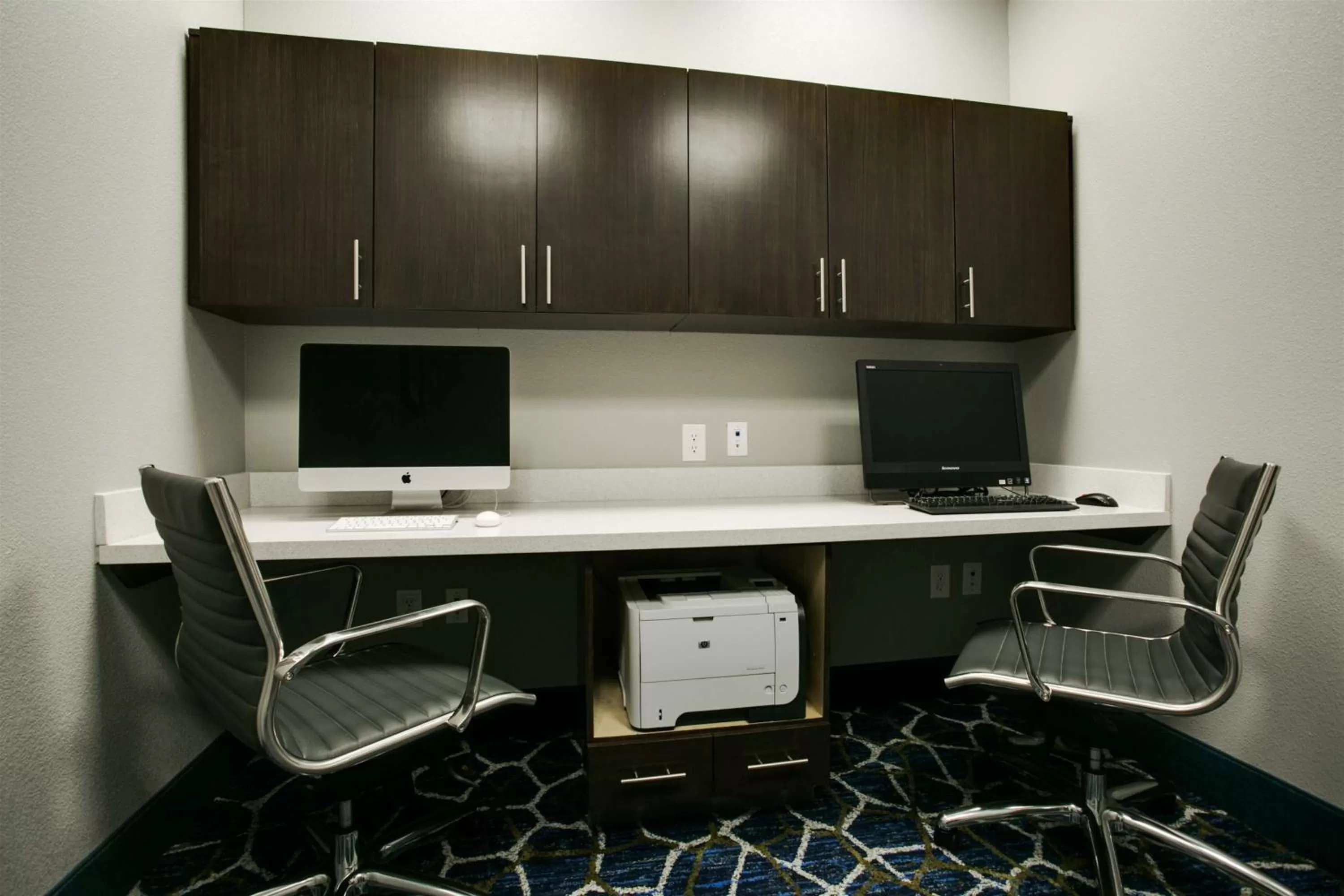Business facilities in Hampton Inn & Suites Dallas/Ft. Worth Airport South